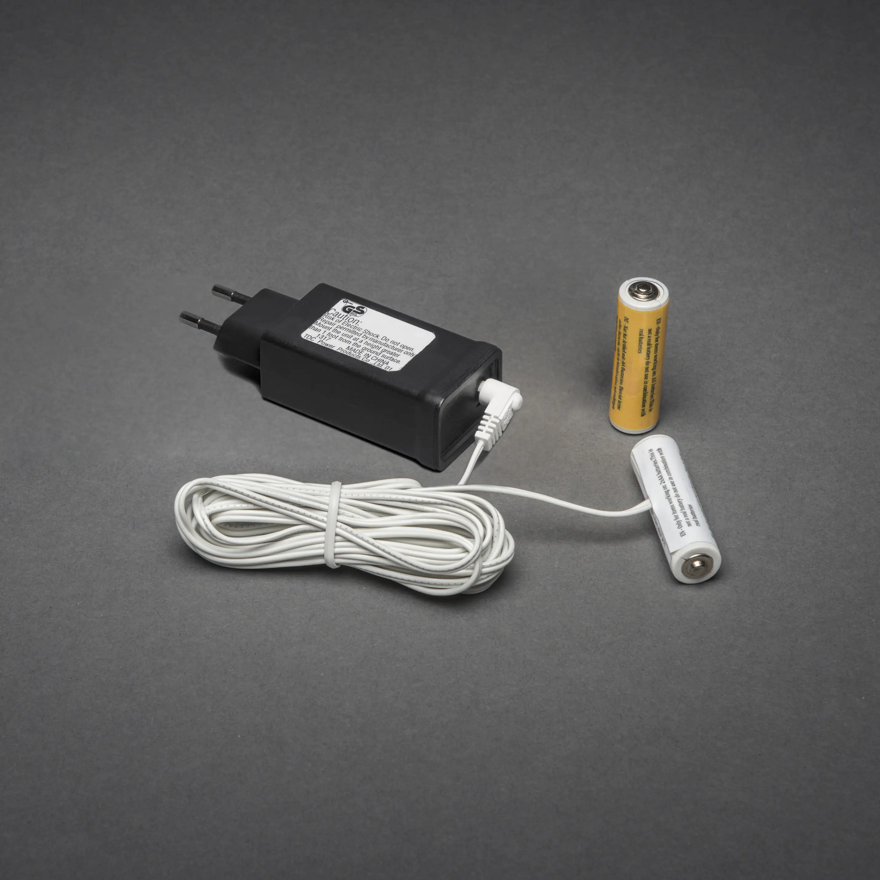 Konstsmide Netzadapter für Batterieartikel mit 2 x AA 1.5V