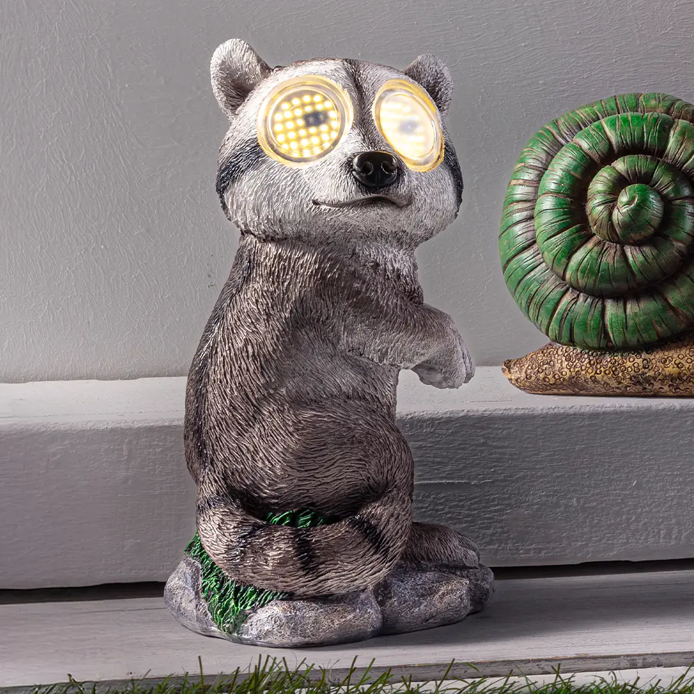 LED Dekofigur Solar Waschbär Rolling Eyes 21–26 cm warmweiß braun LED Dekofigur Solar Waschbär Rolling Eyes 21–26 cm warmweiß braun