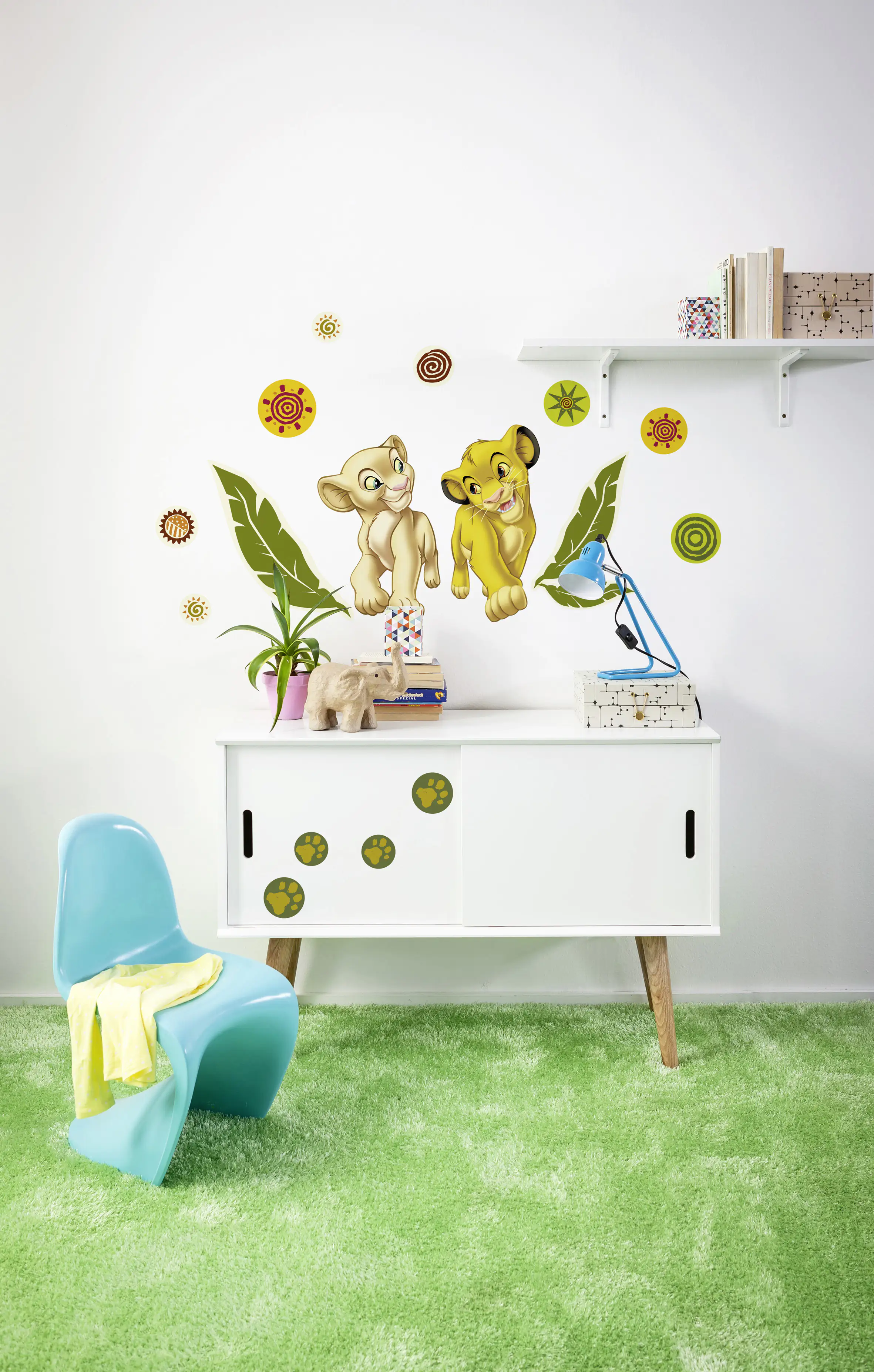4036834640408_2573958 Komar Decosticker Nala 50 x 70 cm