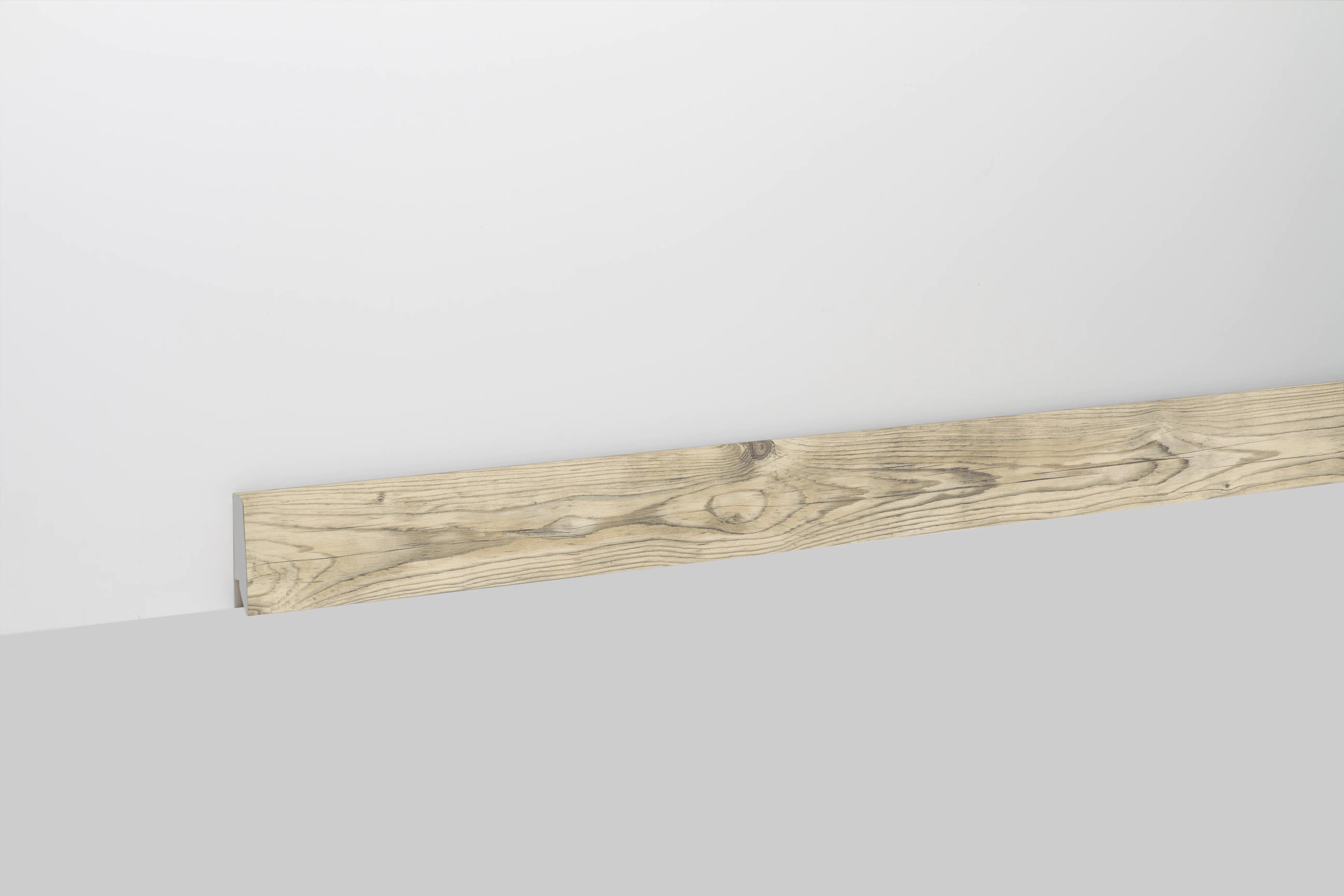 Classen Clip-Fußleiste 240 cm 58 x 19 mm Fichte braun