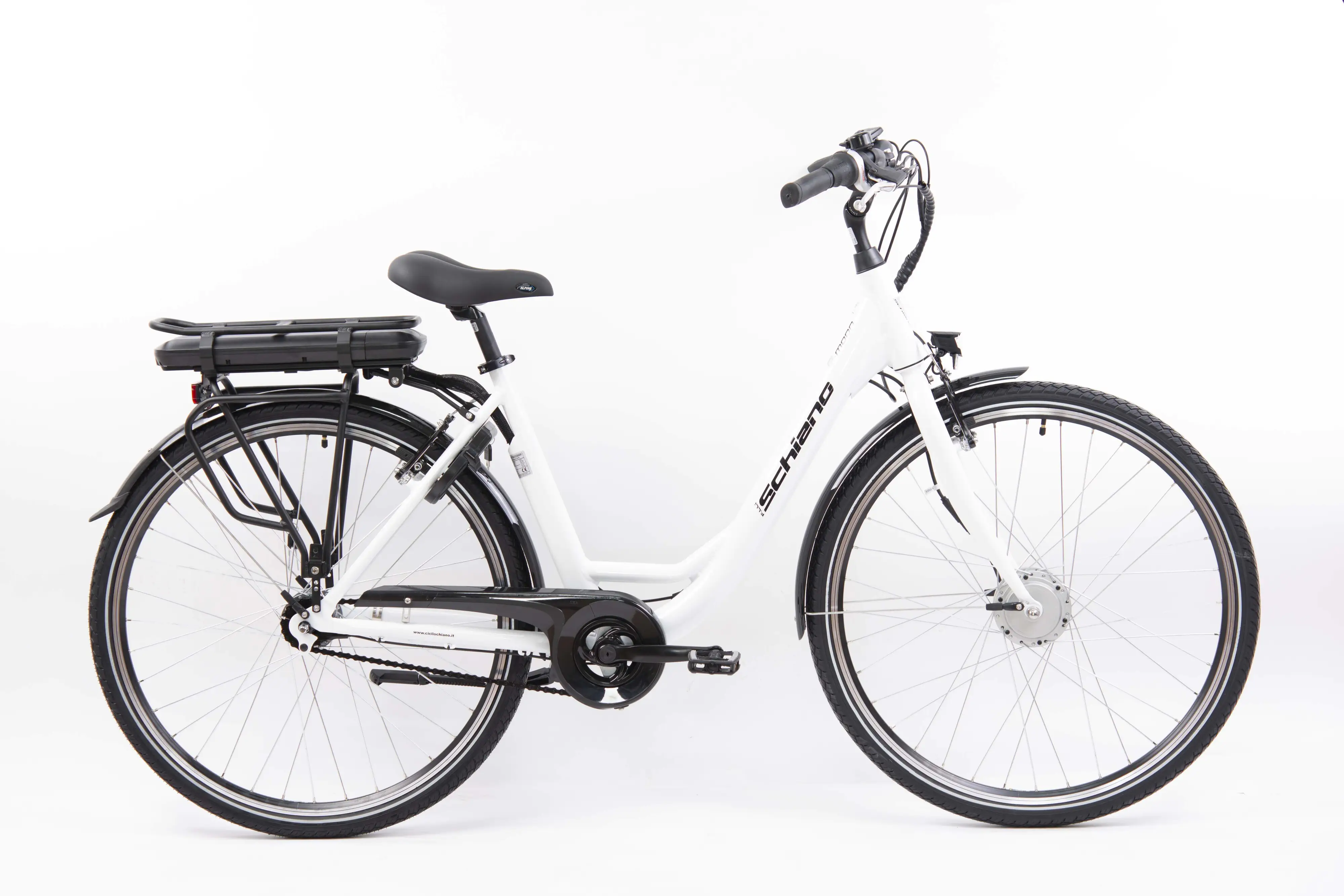 Schiano E-Bike City MOON 28 Zoll RH 49cm 7-Gang weiß Schiano E-Bike City MOON 28 Zoll RH 49cm 7-Gang weiß