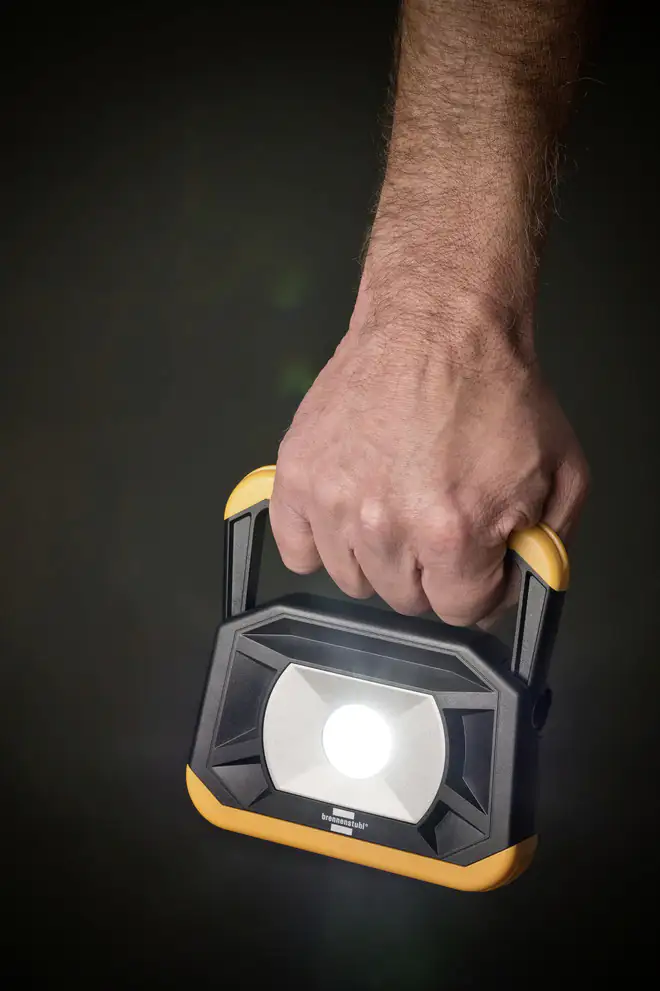 Brennenstuhl LED Akku Strahler Arbeitsleuchte, wiederaufladbar, USB