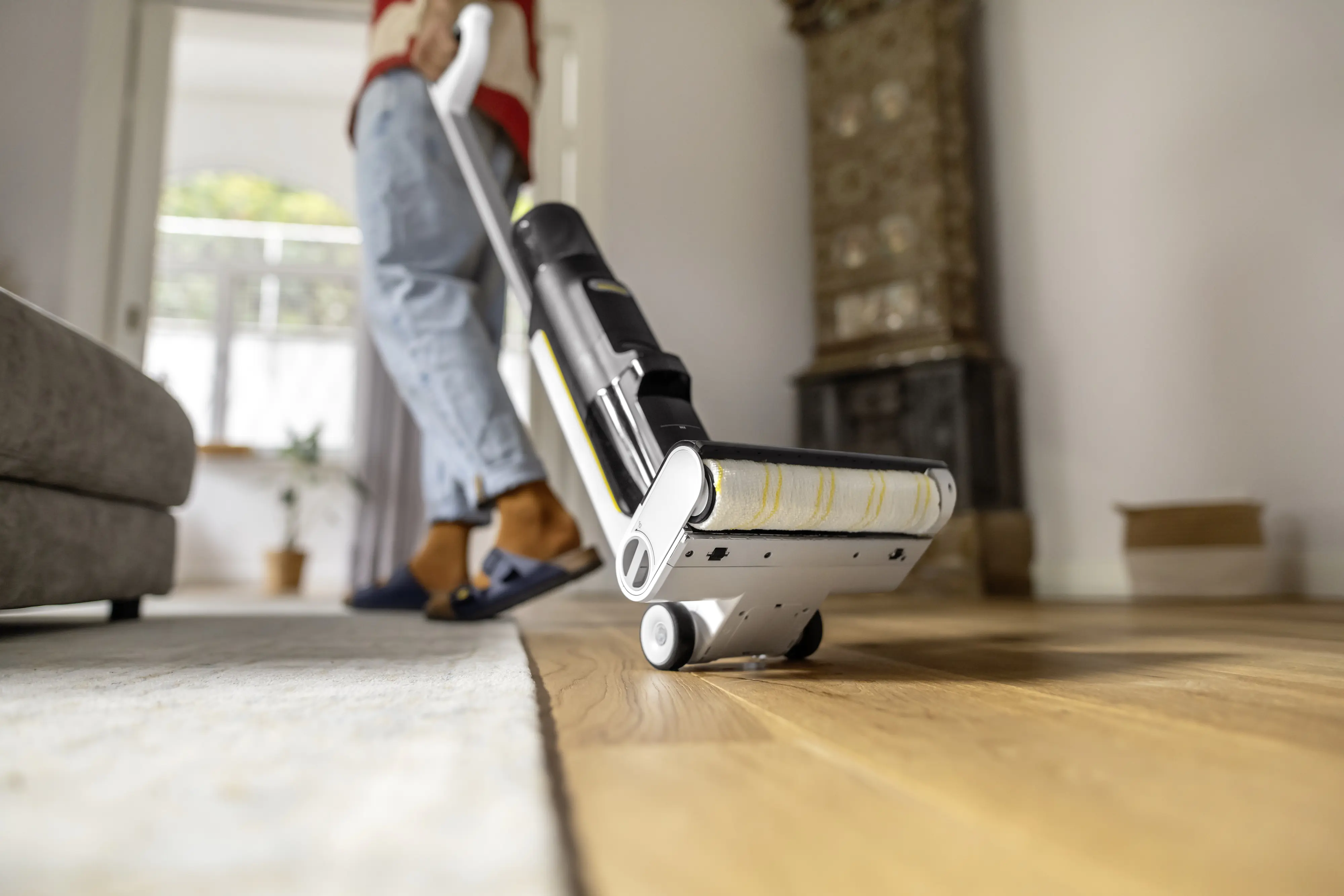 Kärcher Saugwischer FCV 3 mit Xtra!Clean 3in1 Saugen, Wischen, Trocknen Kärcher Saugwischer FCV 3 mit Xtra!Clean 3in1 Saugen, Wischen, Trocknen