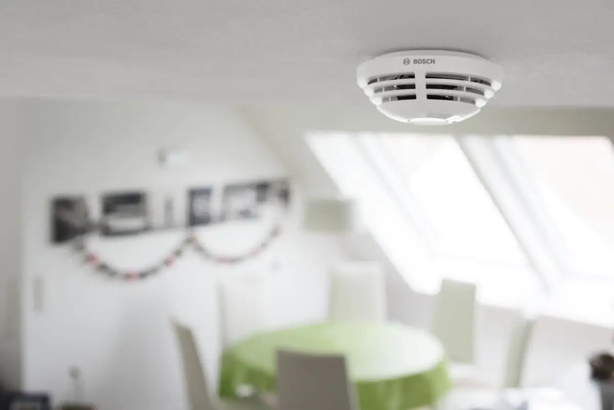 Bosch Funk-Rauchmelder Smart Home weiß, inkl. Batterie Bosch Funk-Rauchmelder Smart Home weiß, inkl. Batterie