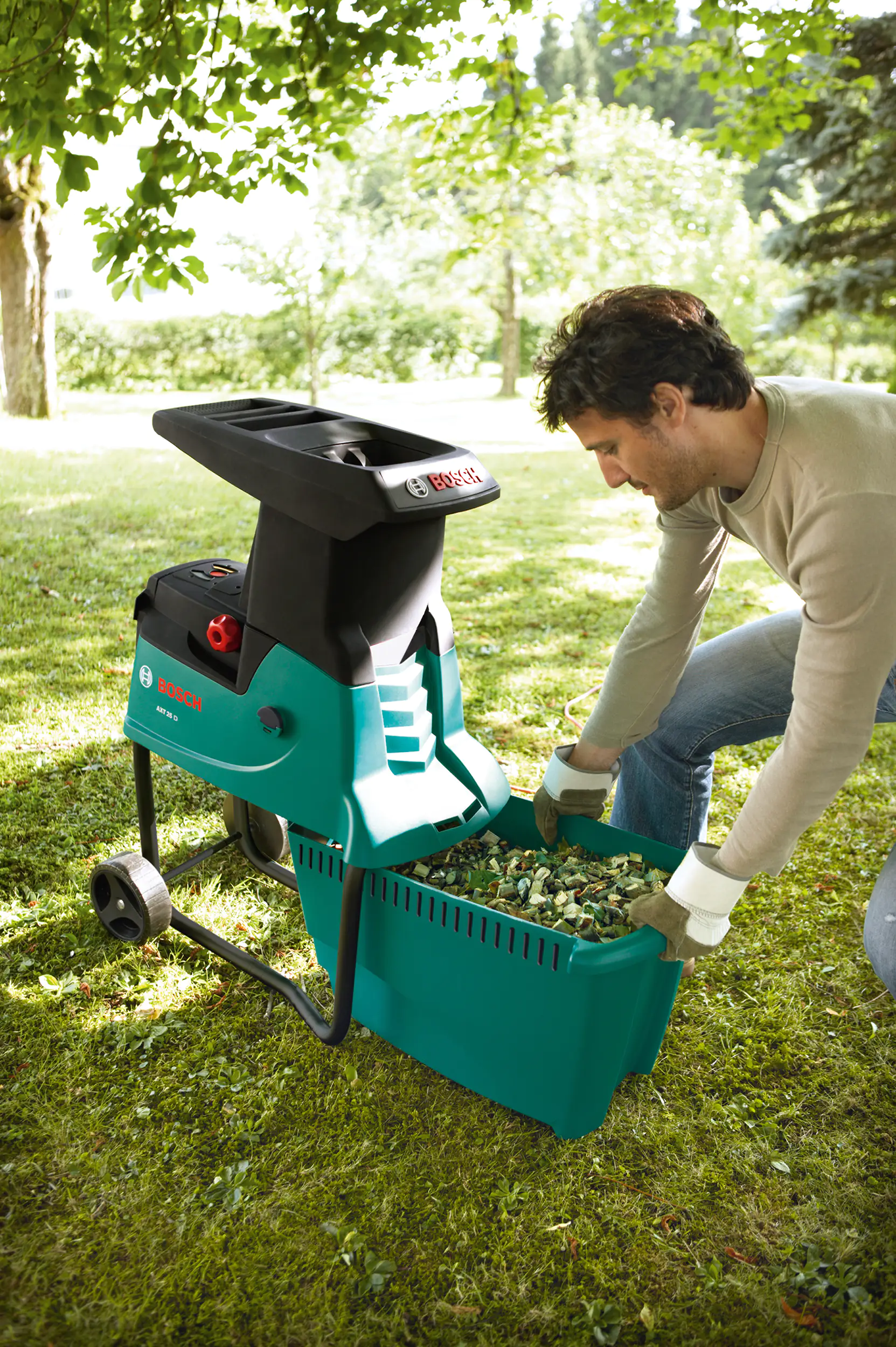 Bosch Elektro-Leisehäcksler Elektro Axt 25 D max. Aststärke Ø 40 mm