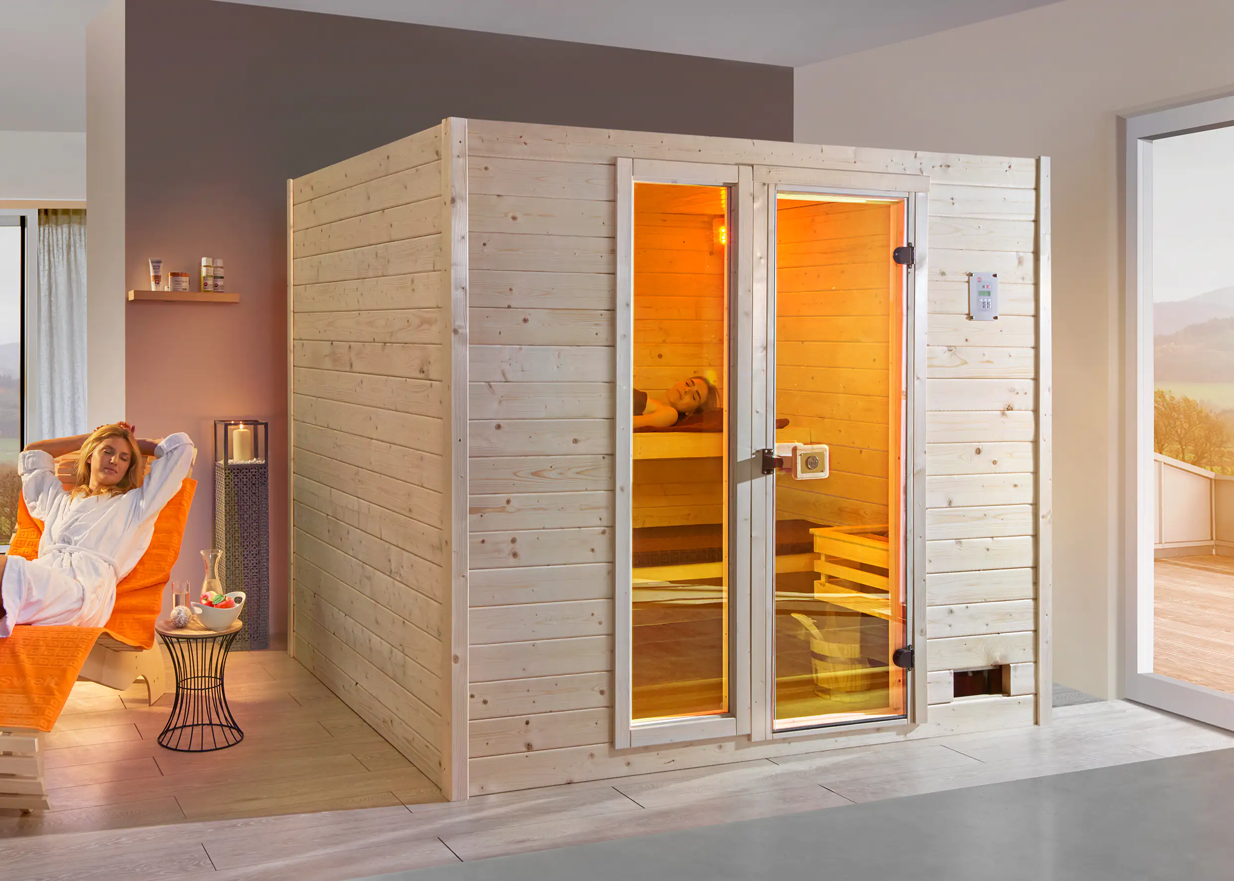 4004581436407 Weka Massivholzsauna Valida 4 mit Glastür und Fenster