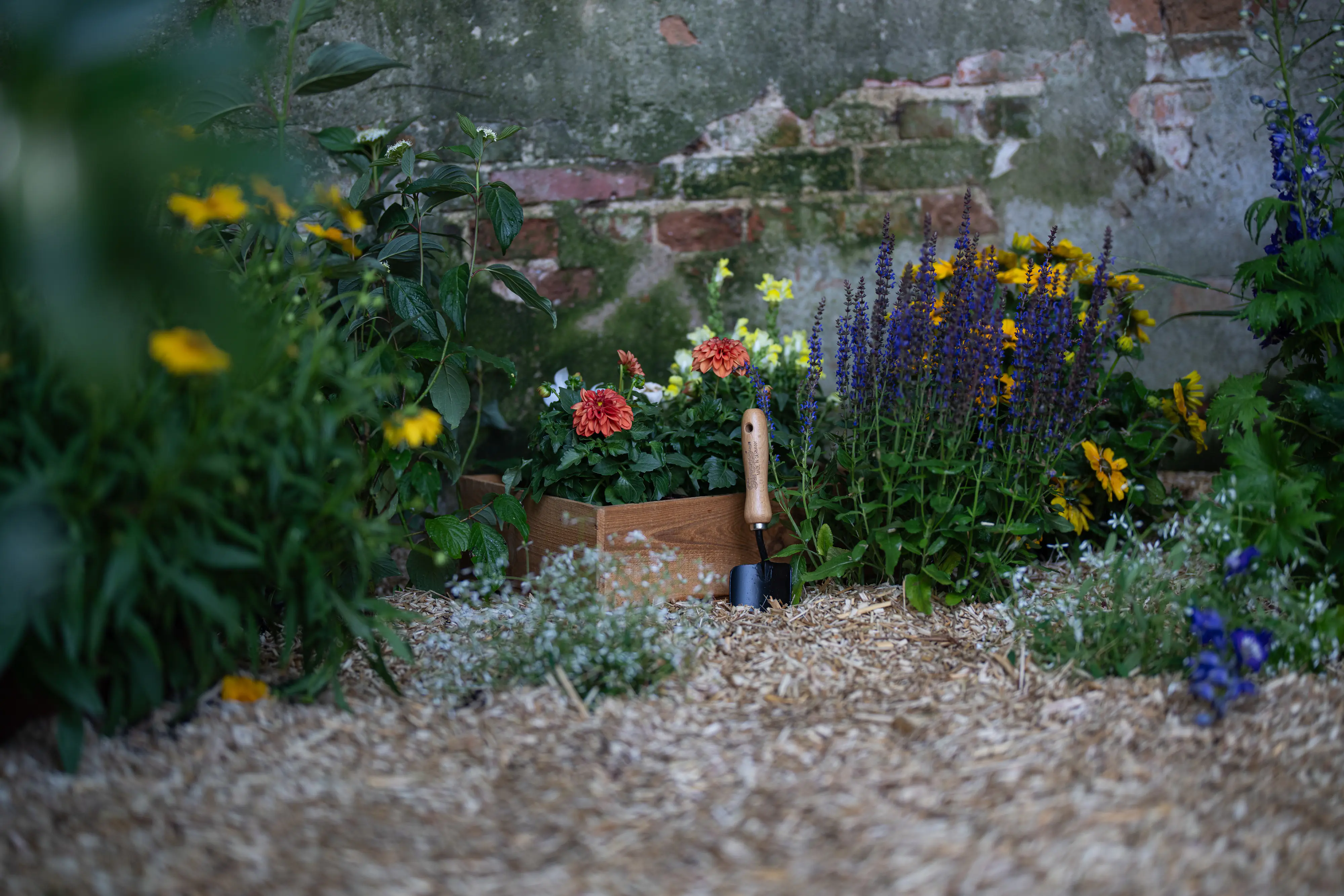 Floragard natürlicher Unkrautschutz Miscanthus Mulch 125 L