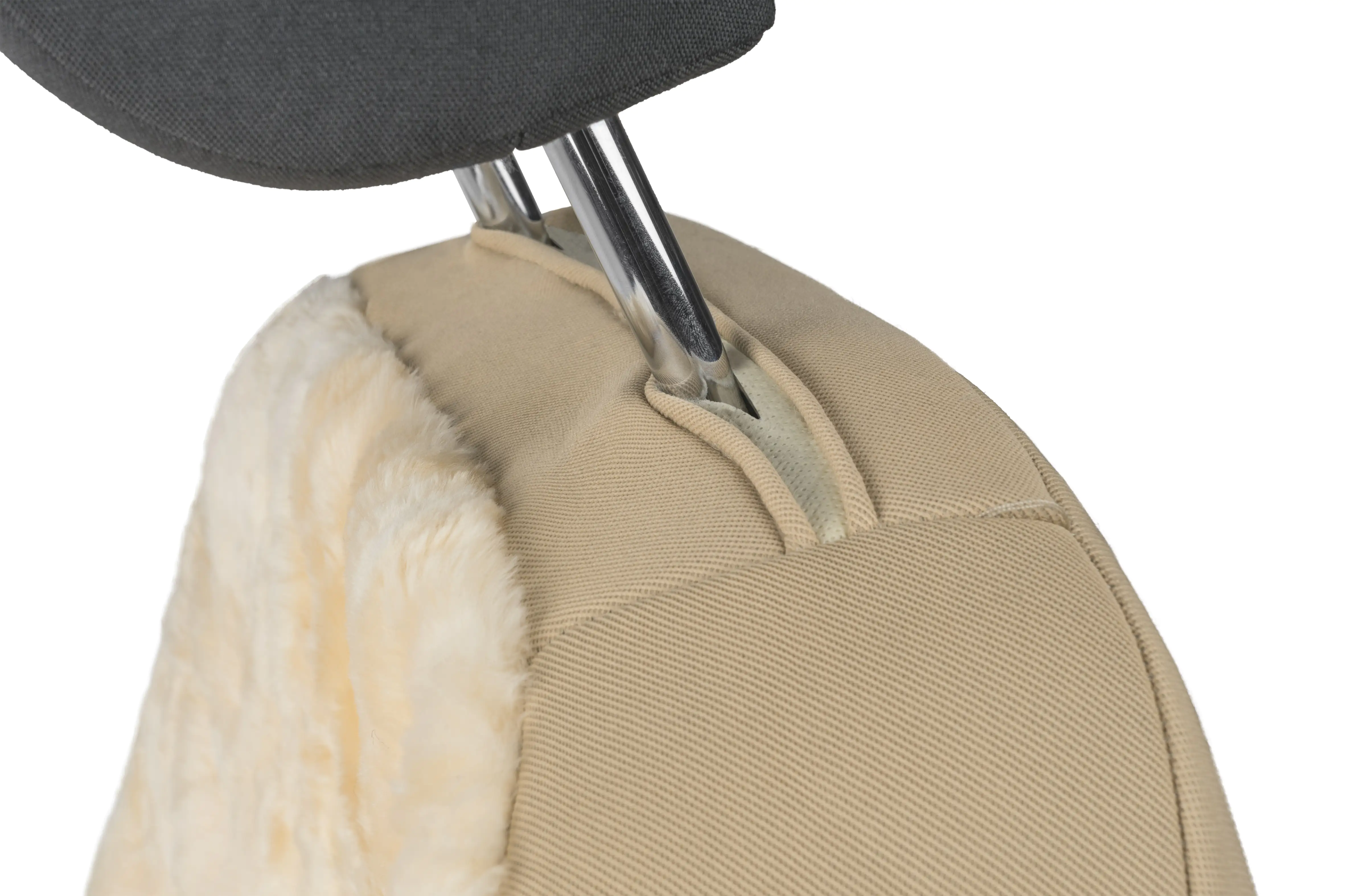 9001778200259_01 Walser Autositzbezug Lammfell Adelynn beige 1-teilig