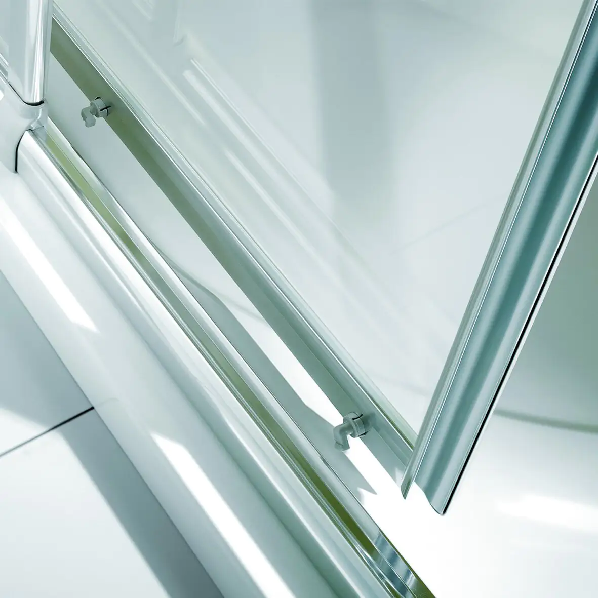 Breuer Fara 4 Eckeinstieg Schiebetür 80-90 x 185 inkl. CER+