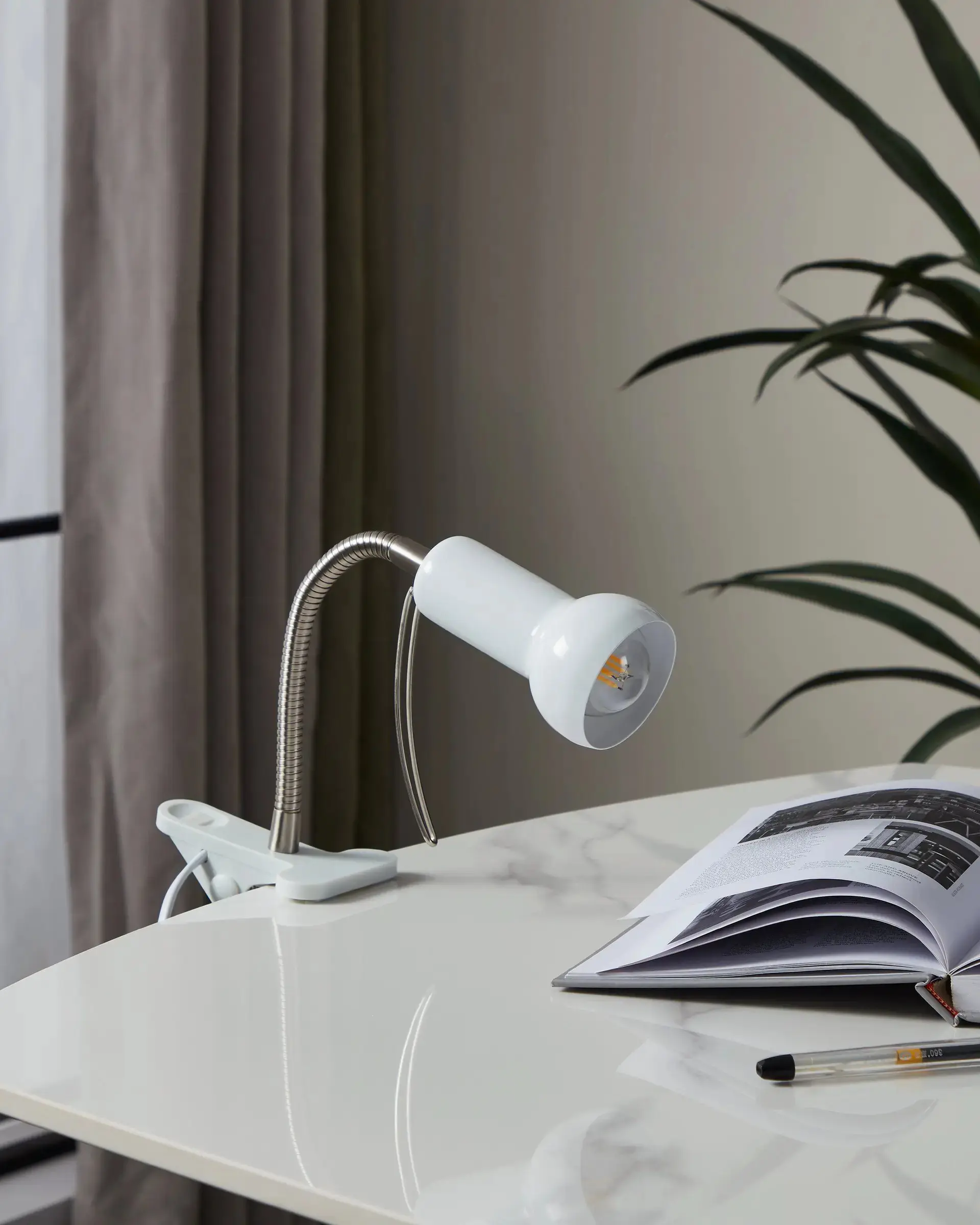 Eglo Klemmleuchte Fabio E14 weiß