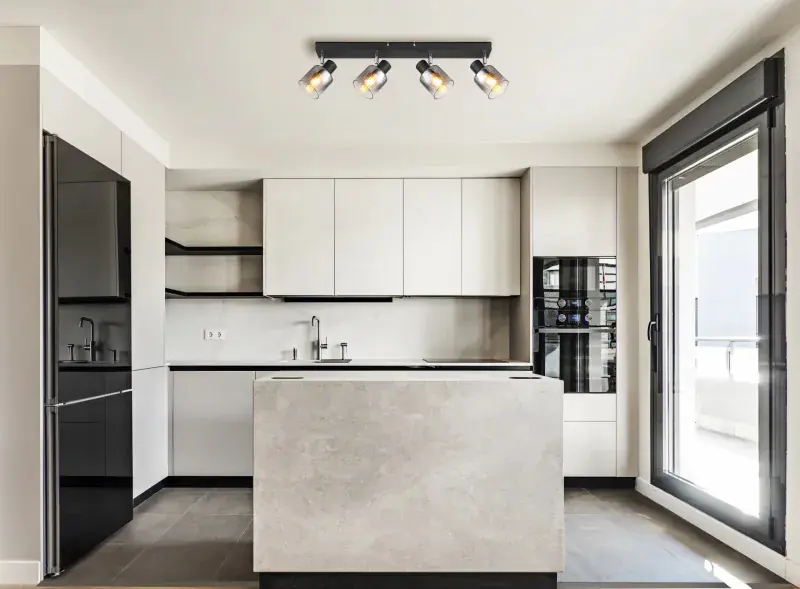 Globo Deckenstrahler Jack 56 x 13,5 cmschwarz matt