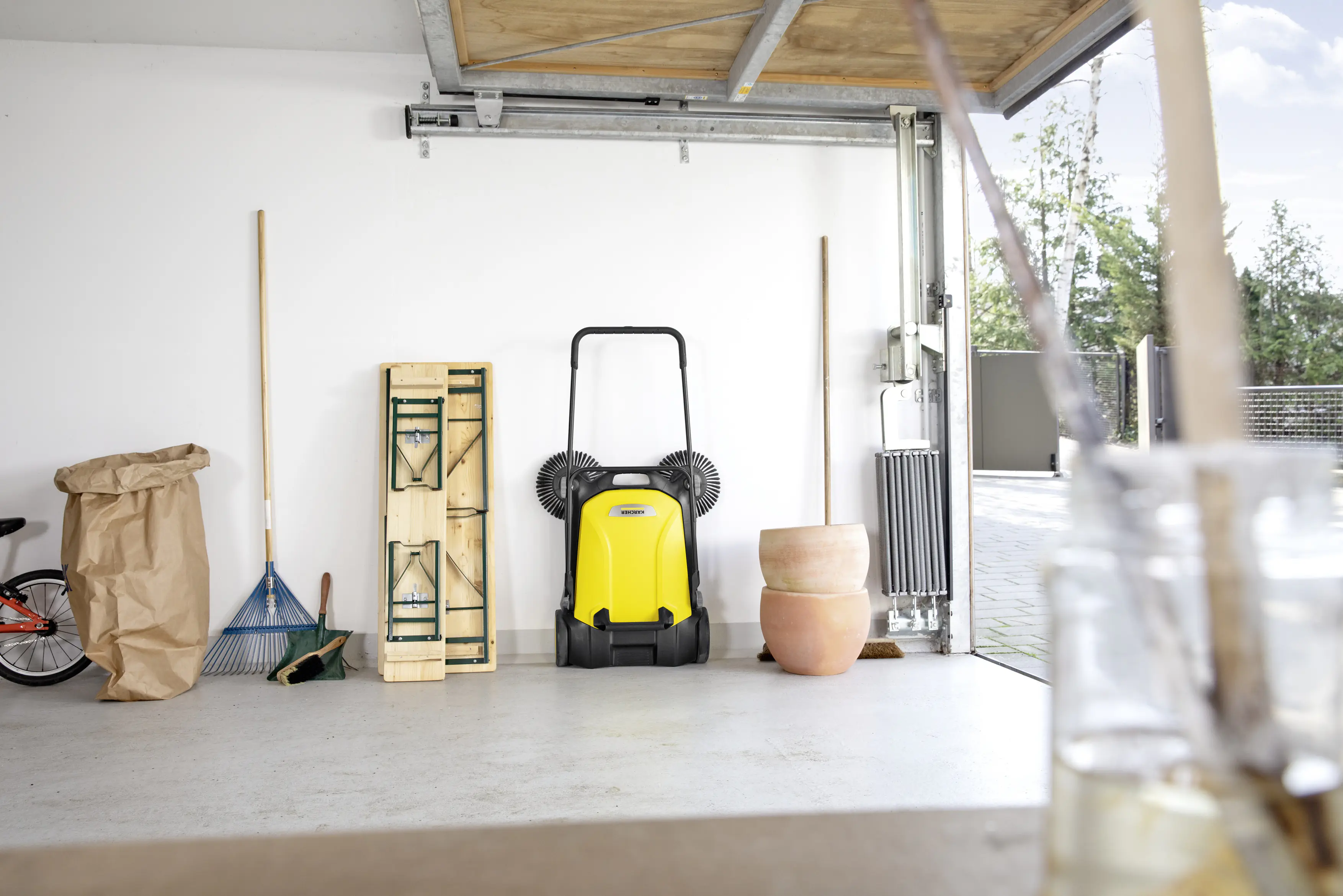 Kärcher Kehrmaschine S 4 Twin 68 cm Arbeitsbreite