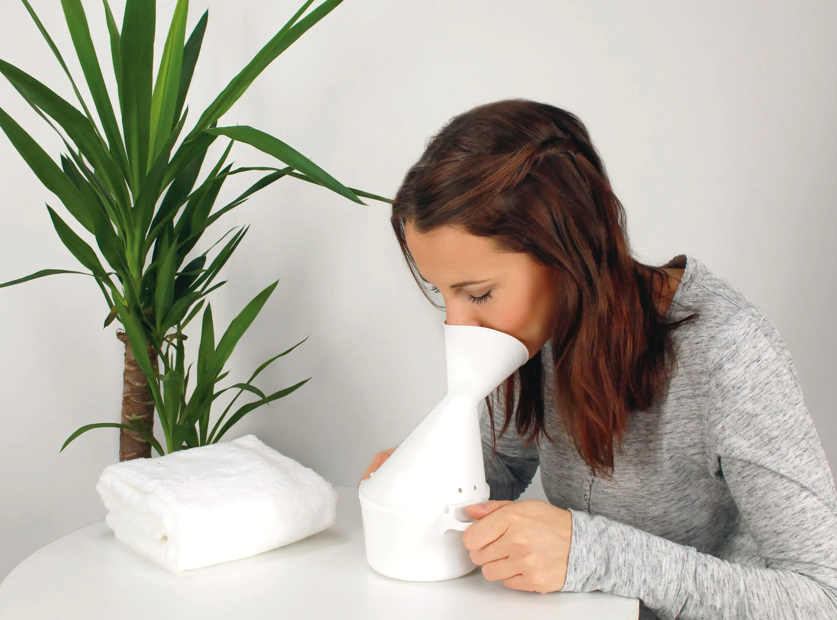 Hydas Inhalator mit Drehverschluss