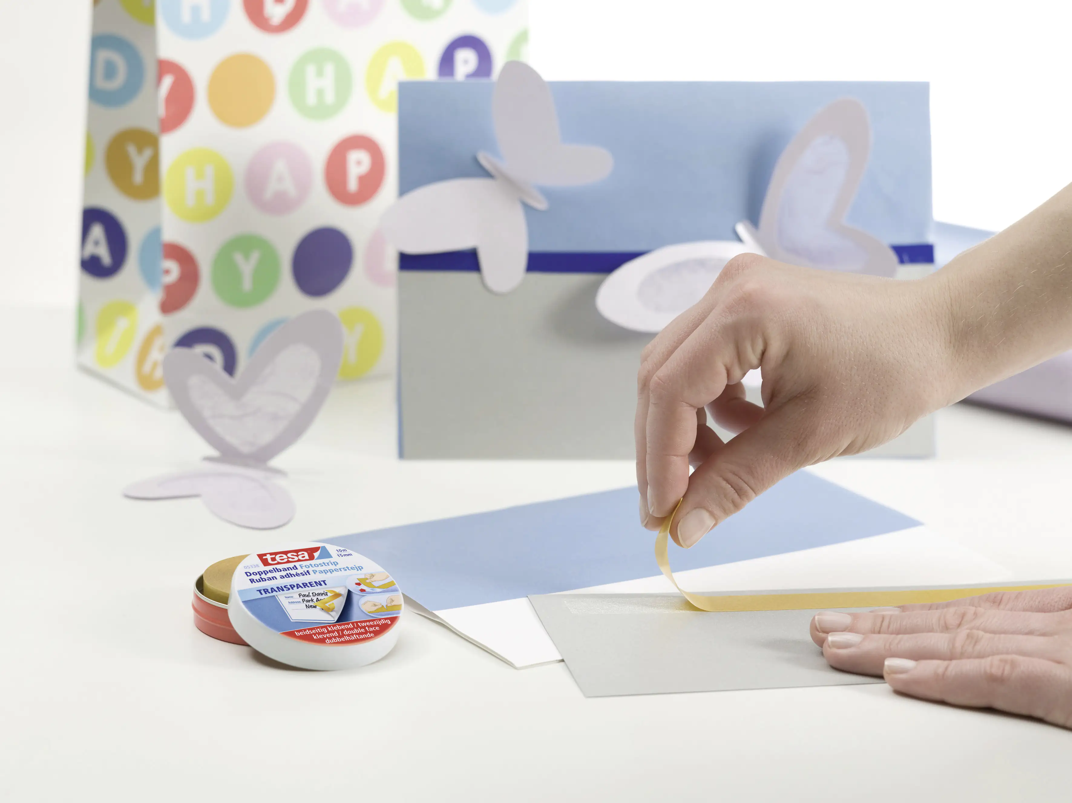 tesa doppelseitiges Klebeband 10 m x 15 mm, transparent