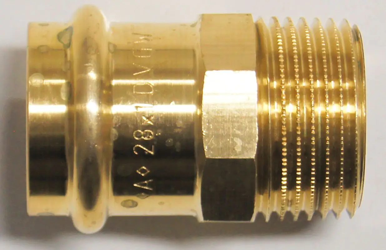 4035300904860 Cornat Press-Übergangs-Nippel Rotguss, ø 28 mm, 1" AG
