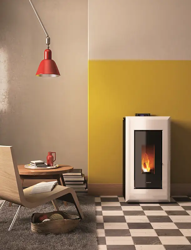 FreePoint Pelletofen VEGA Stahl10,5 kWschwarz-weiß FreePoint Pelletofen VEGA Stahl10,5 kWschwarz-weiß