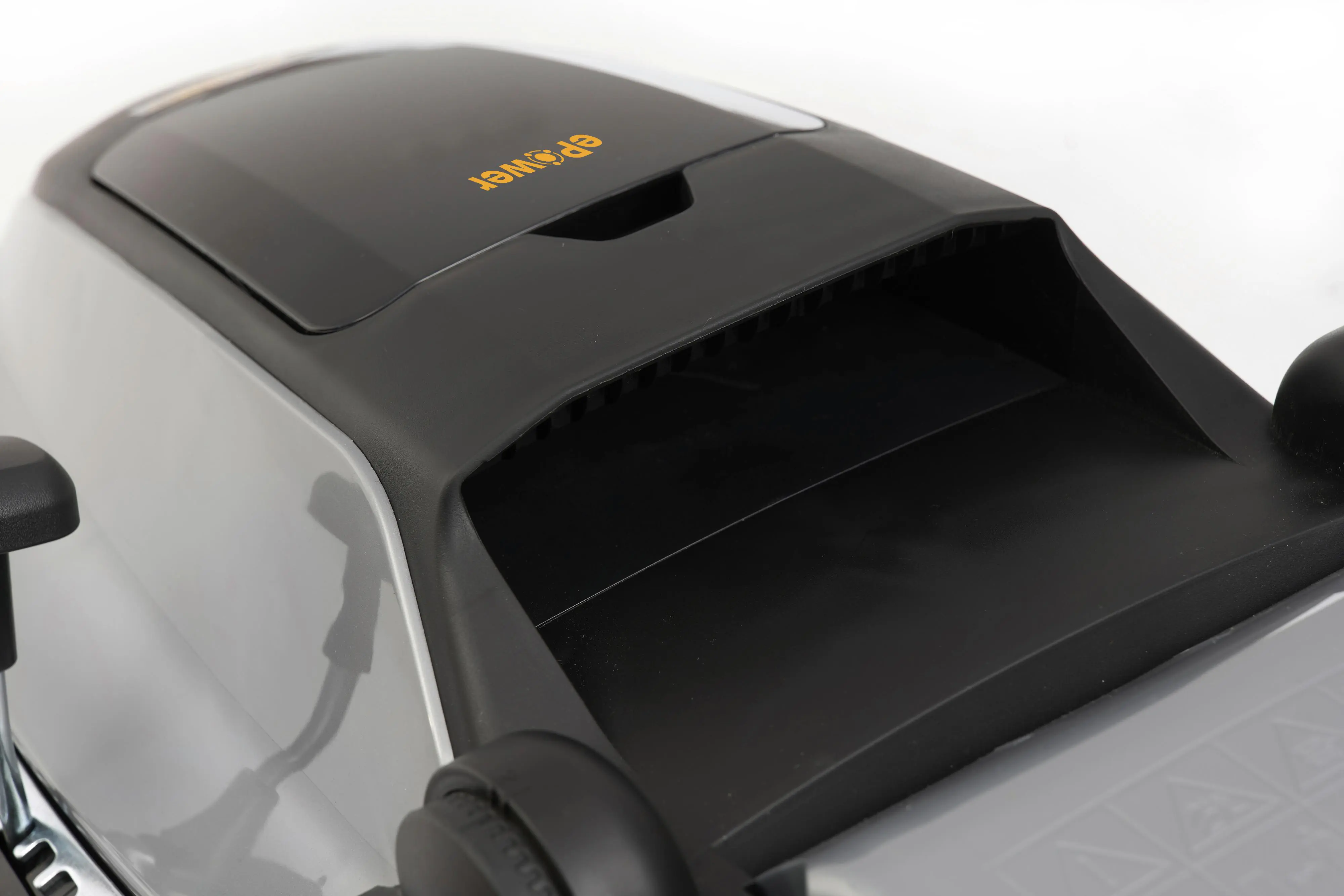 Alpina Akku-Rasenmäher AL 3820 Li 38 cm Schnittbreite inkl. 2 x 4 Ah Akku Alpina Akku-Rasenmäher AL 3820 Li 38 cm Schnittbreite inkl. 2 x 4 Ah Akku