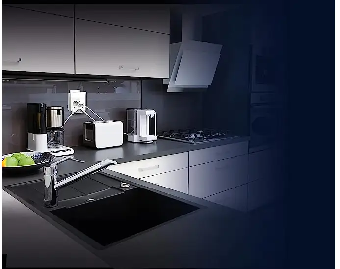 REV Multi-Power Steckdosenerweiterung 4-fach weiß, mit Abstandshalter