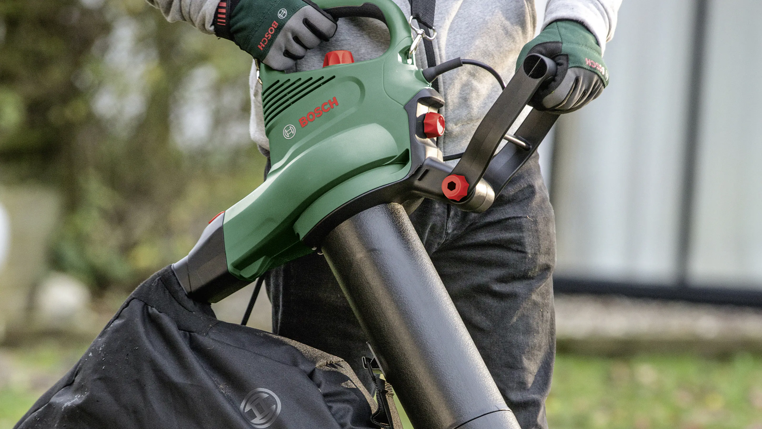 Bosch Elektro-Gartensauger UniversalGardenTidy 2300