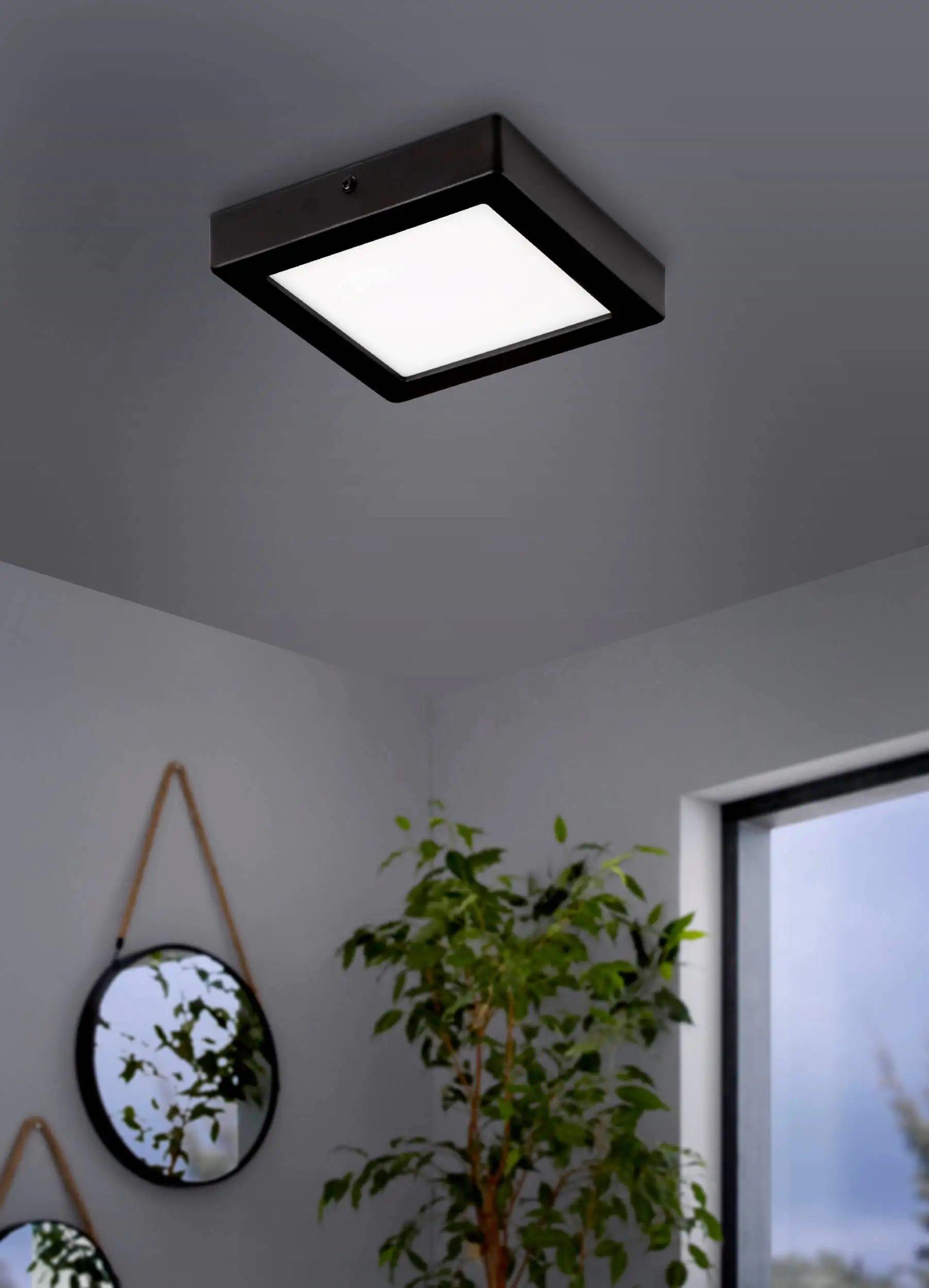 Eglo LED Deckenleuchte Idun schwarz 17 x 17 cm neutralweiß