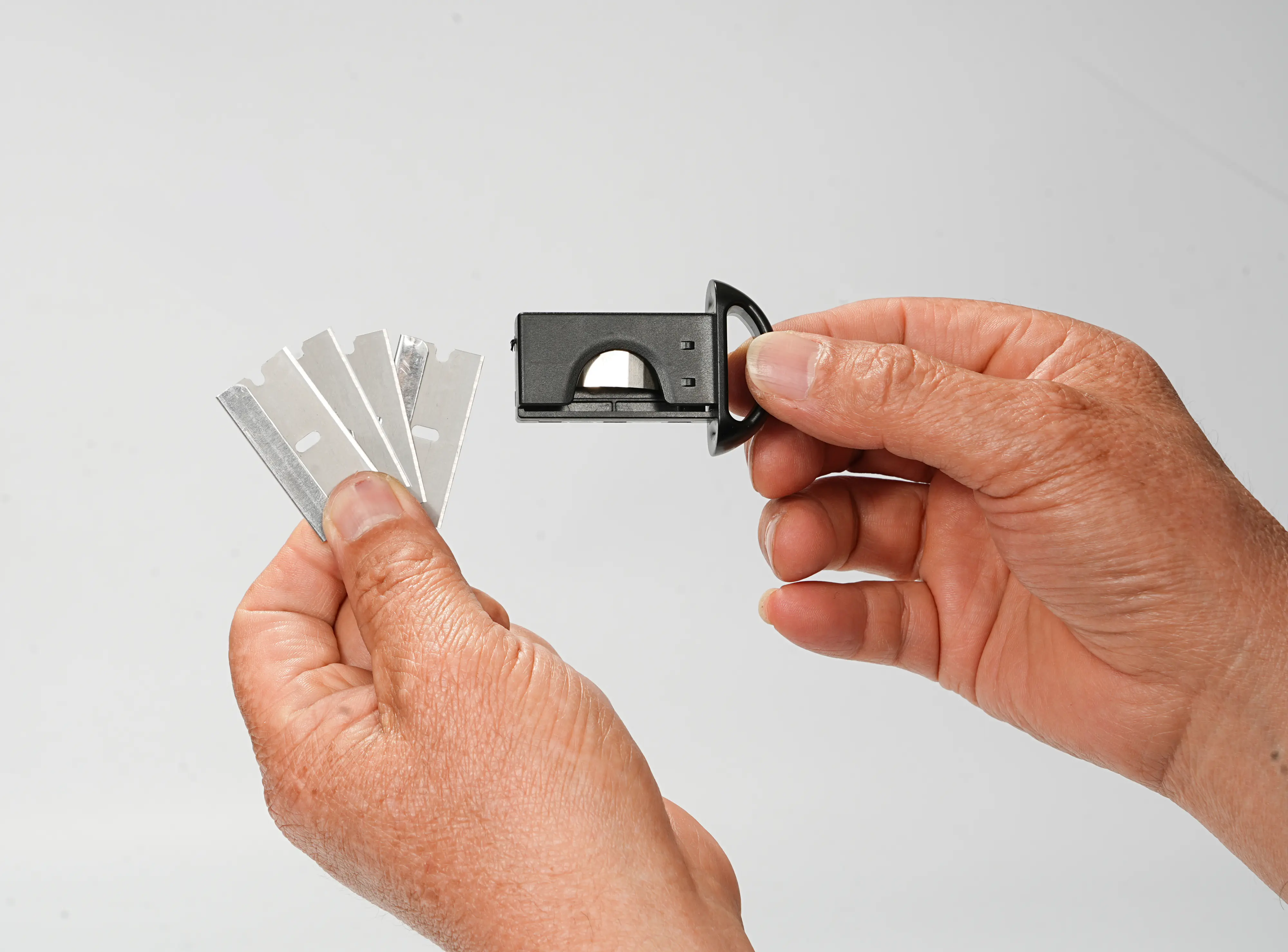 Primaster Glasschaber mit 5 Ersatzklingen