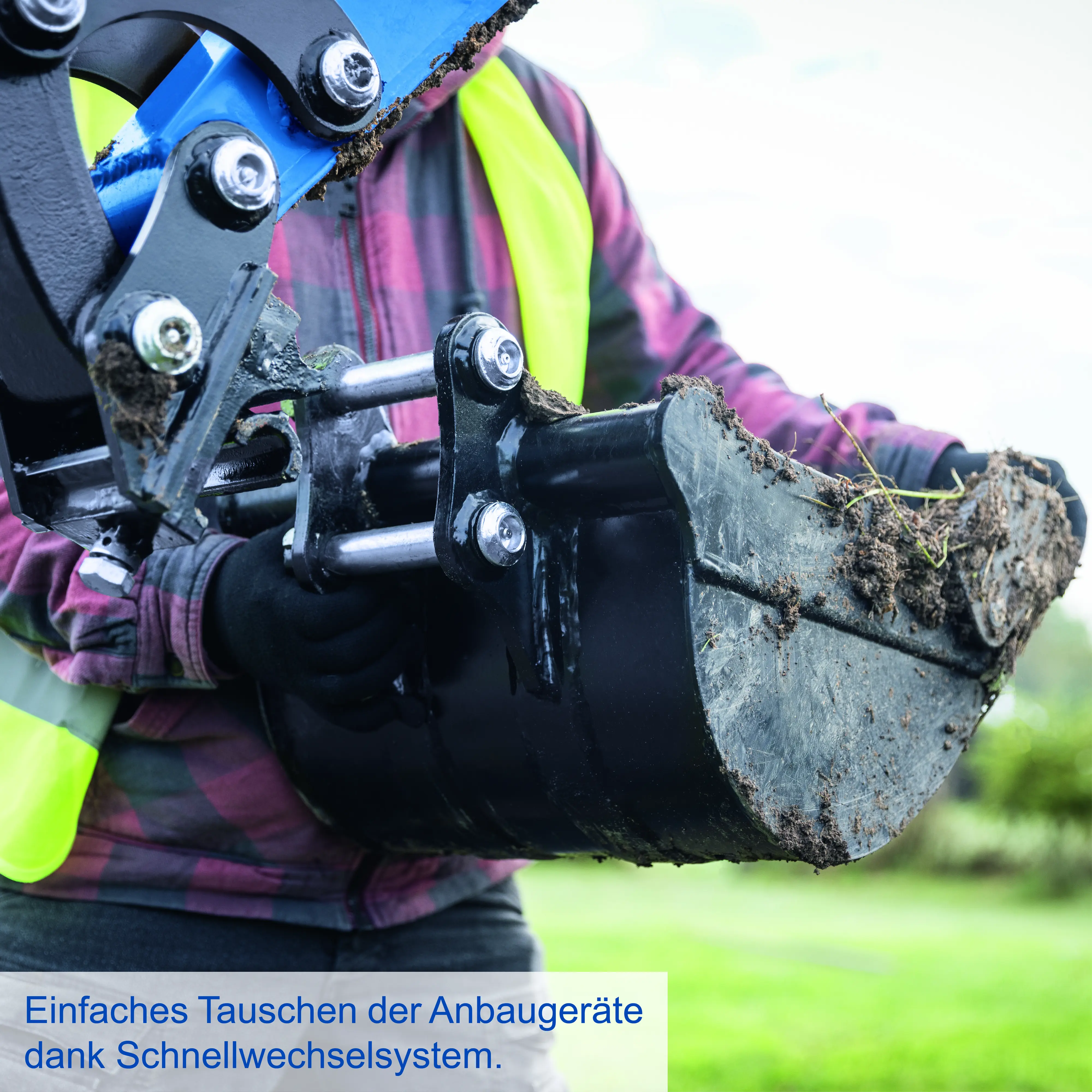 Scheppach Mini-Bagger EXC1400 72 cm Spurbreite 11,5 PS