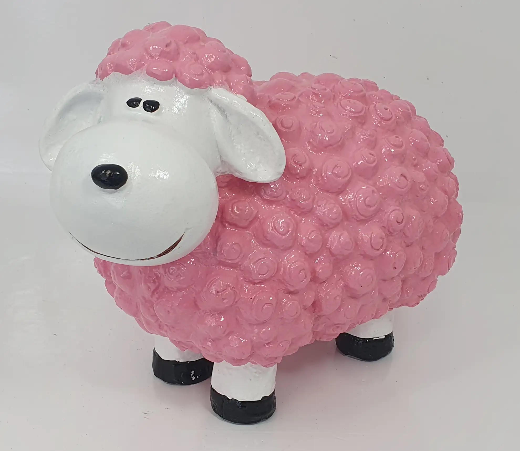 Dekofigur Schaf Klaus, rosa  34 x 24 x 45 cm