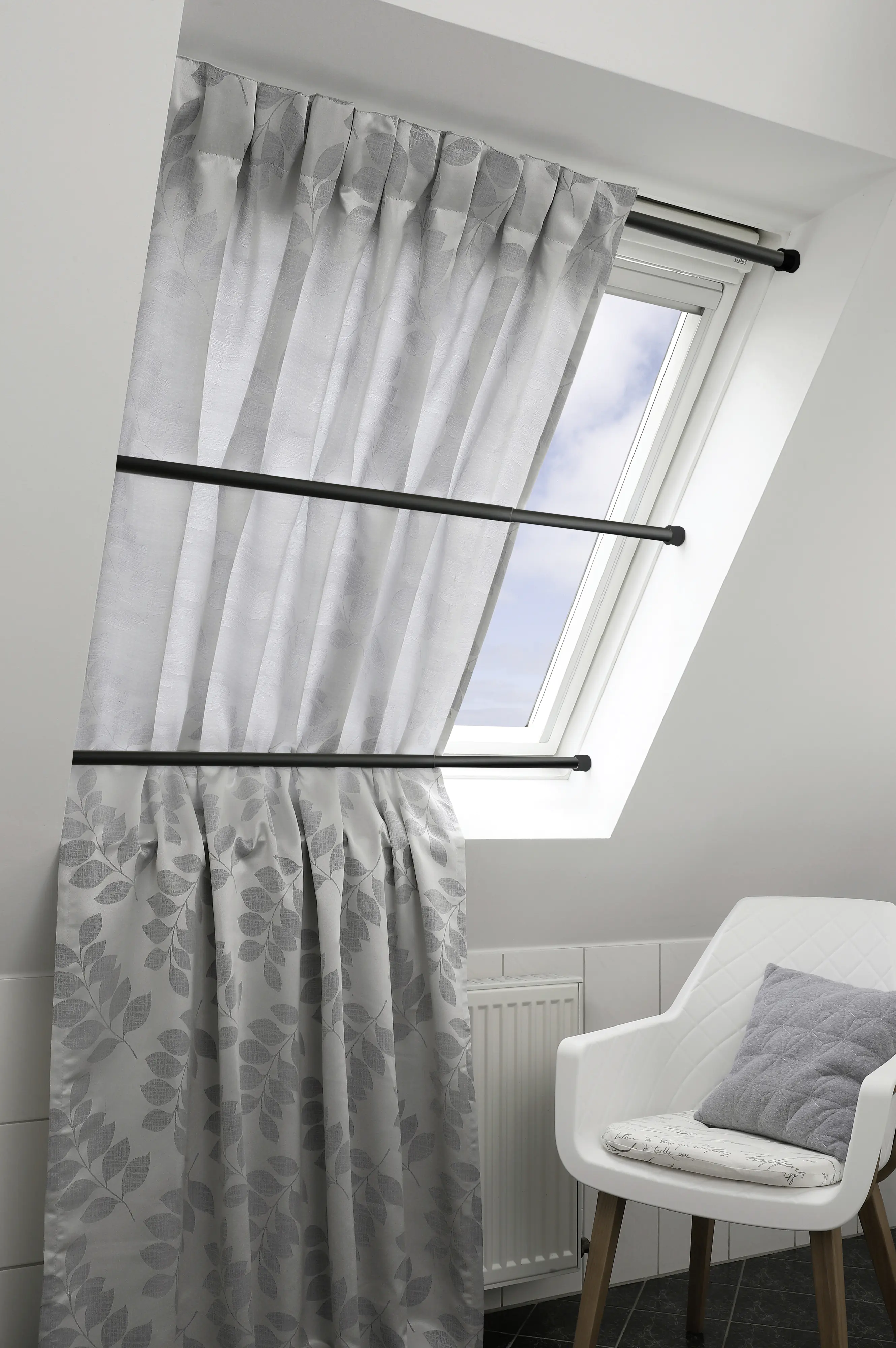 Gardinia Spannstange Ø 23-26 mm schwarz 130 cm - 220 cm