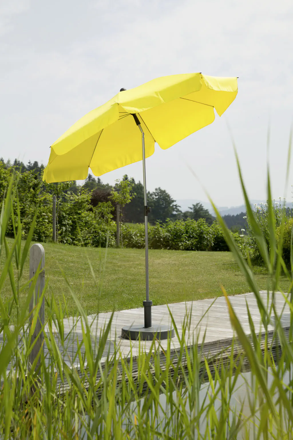 Schneider Sonnenschirm Locarno zitrus Ø 200 cm