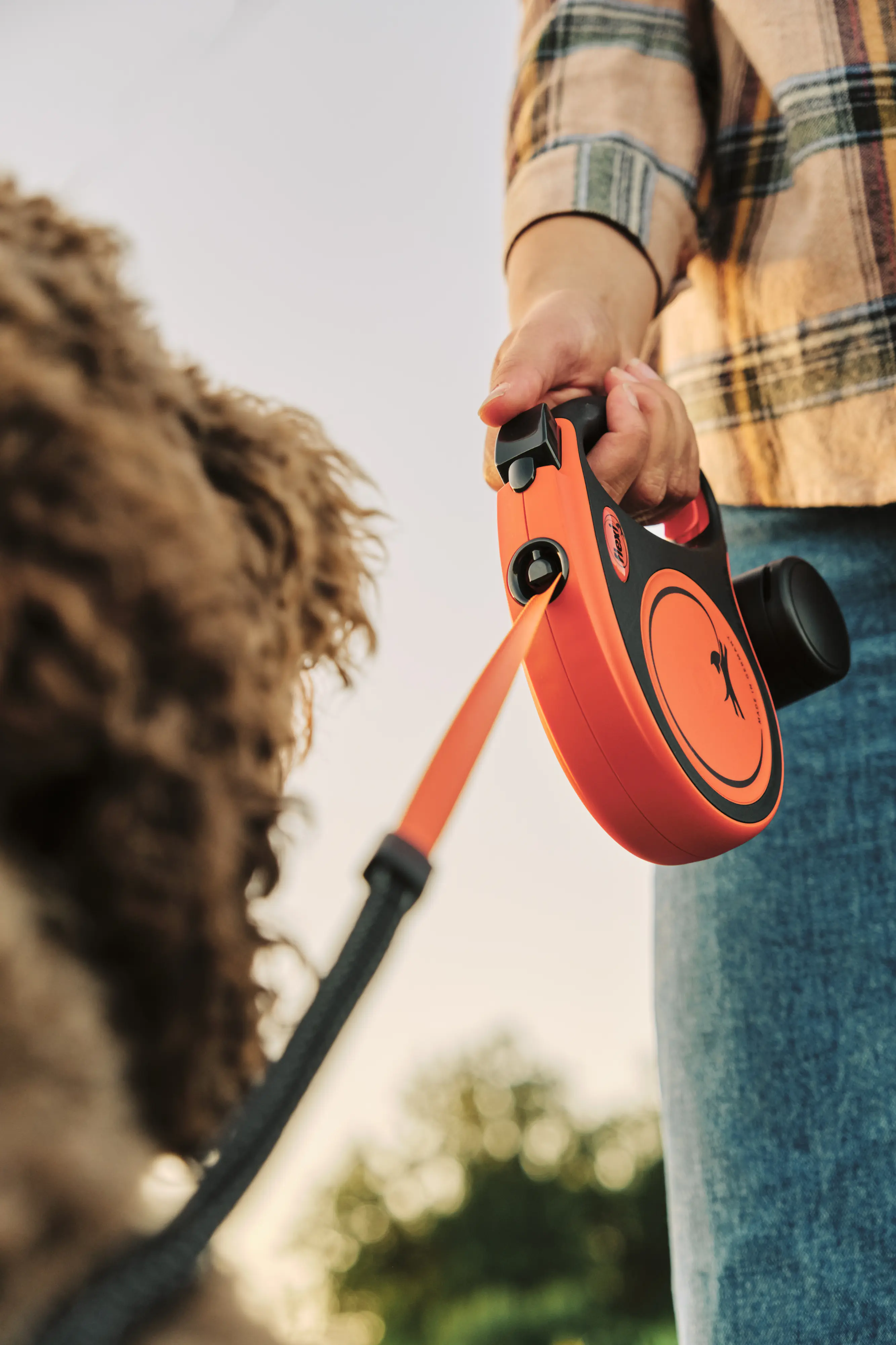 Flexi Hundeleine Xtrem schwarz/orange Gurt 5 m Flexi Hundeleine Xtrem schwarz/orange Gurt 5 m