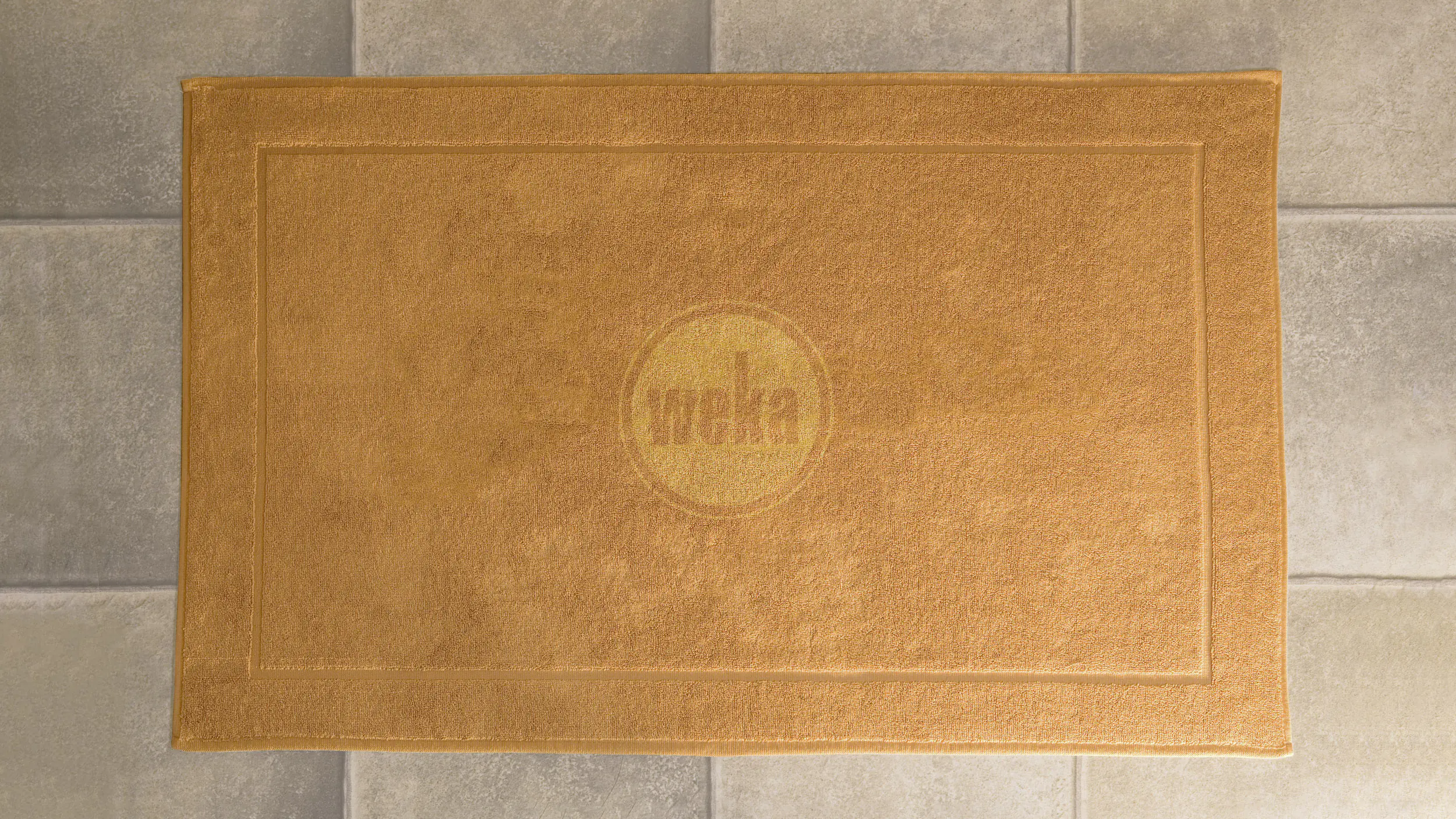 Weka Element-Ecksauna Varberg 1 mit Holztür