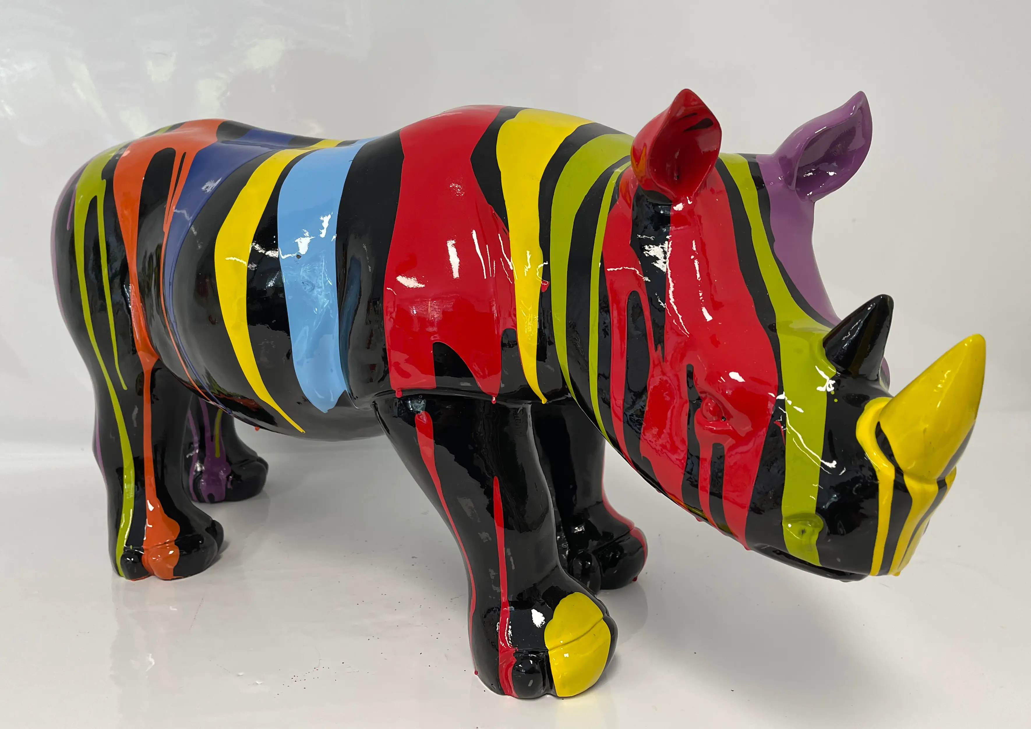 Dekofigur Nashorn bunt schwarz 35 x 24 x 70 cm