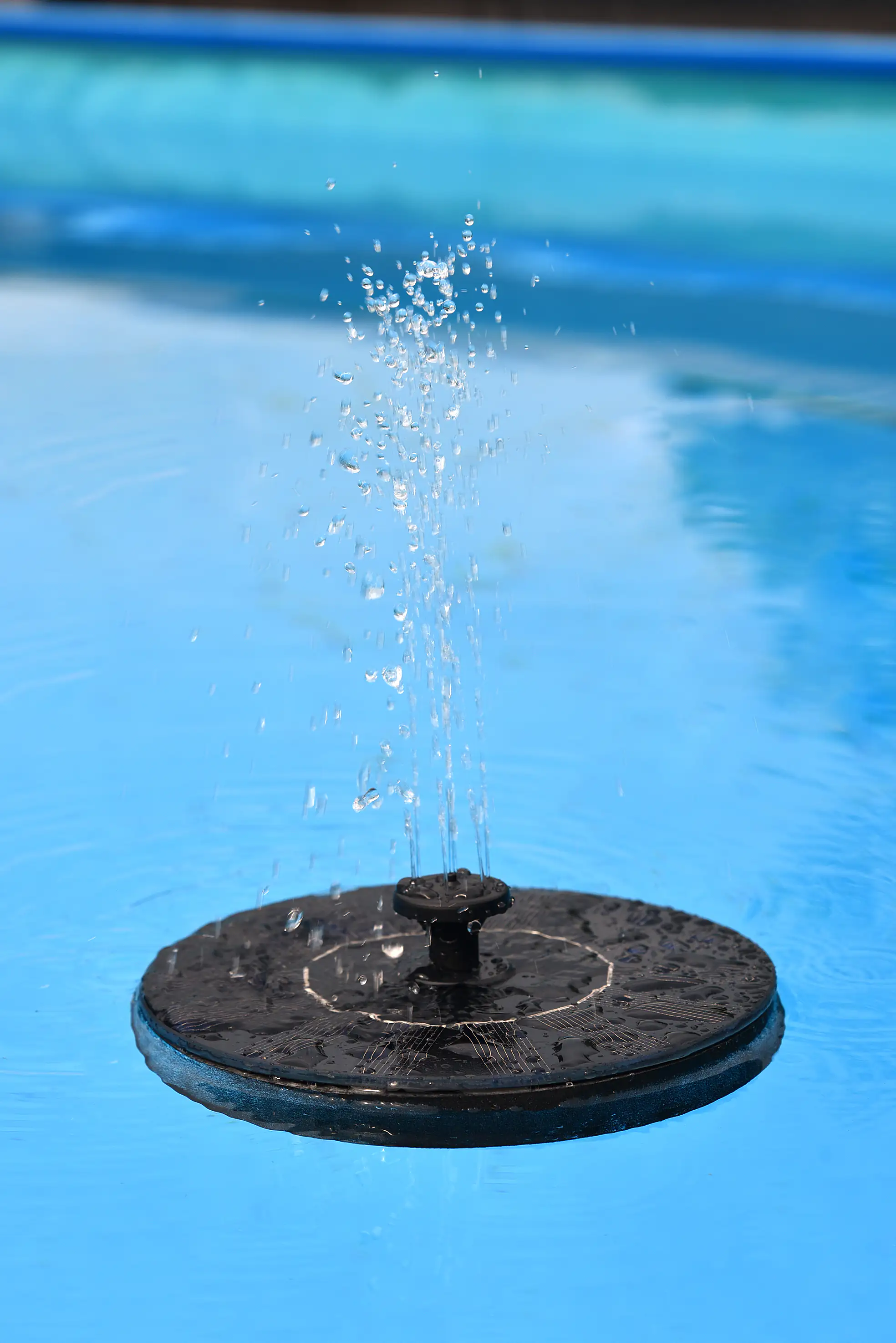 Heissner Solarinsel SPF 110-00 mit 7 verschiedenen Wasserspielen