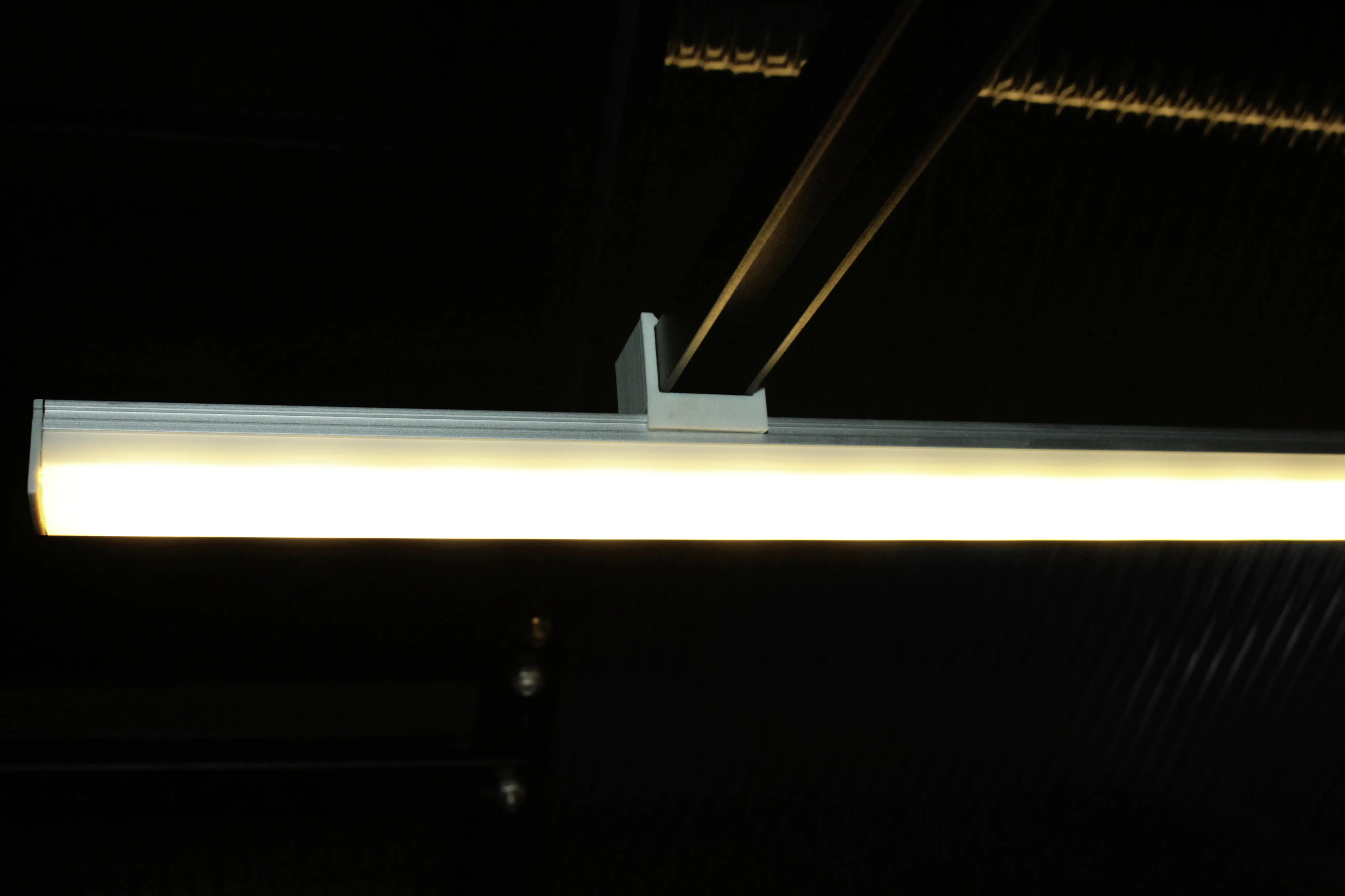 Pergart LED Leuchte lang 100 cm 30 LED's