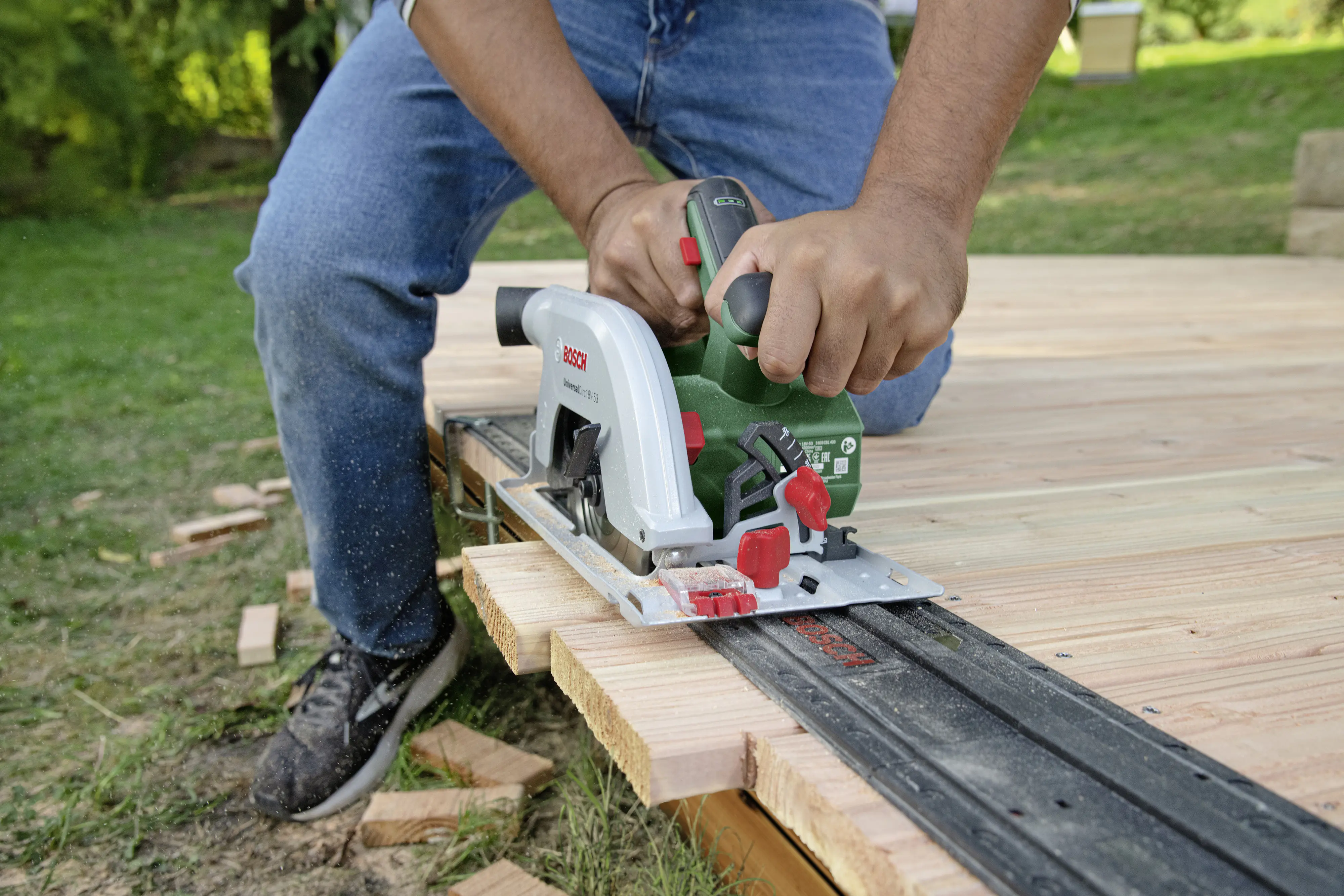 Bosch Akku-Kreissäge UniversalCirc 18V-53 Solo Bosch Akku-Kreissäge UniversalCirc 18V-53 Solo