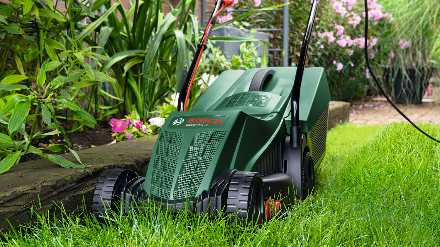Bosch Rasenmäher EasyRotak 32 cm Schnittbreite Bosch Rasenmäher EasyRotak 32 cm Schnittbreite