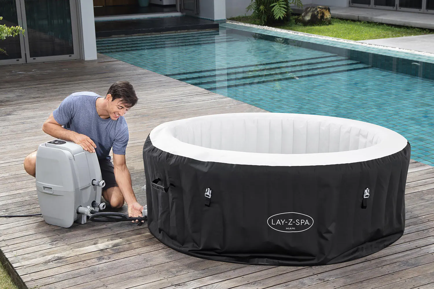 Bestway Whirlpool LAY-Z-SPA Miami AirJet 180 x 66 cm, rund Bestway Whirlpool LAY-Z-SPA Miami AirJet 180 x 66 cm, rund