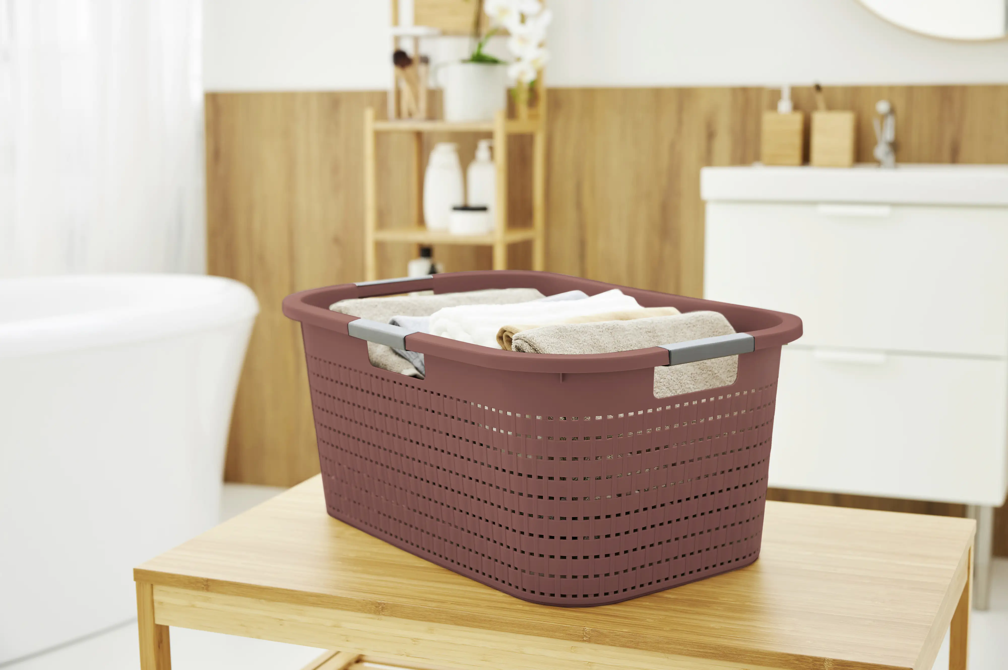 Rotho Wäschekorb Country, 40 L iron rot Rotho Wäschekorb Country, 40 L iron rot