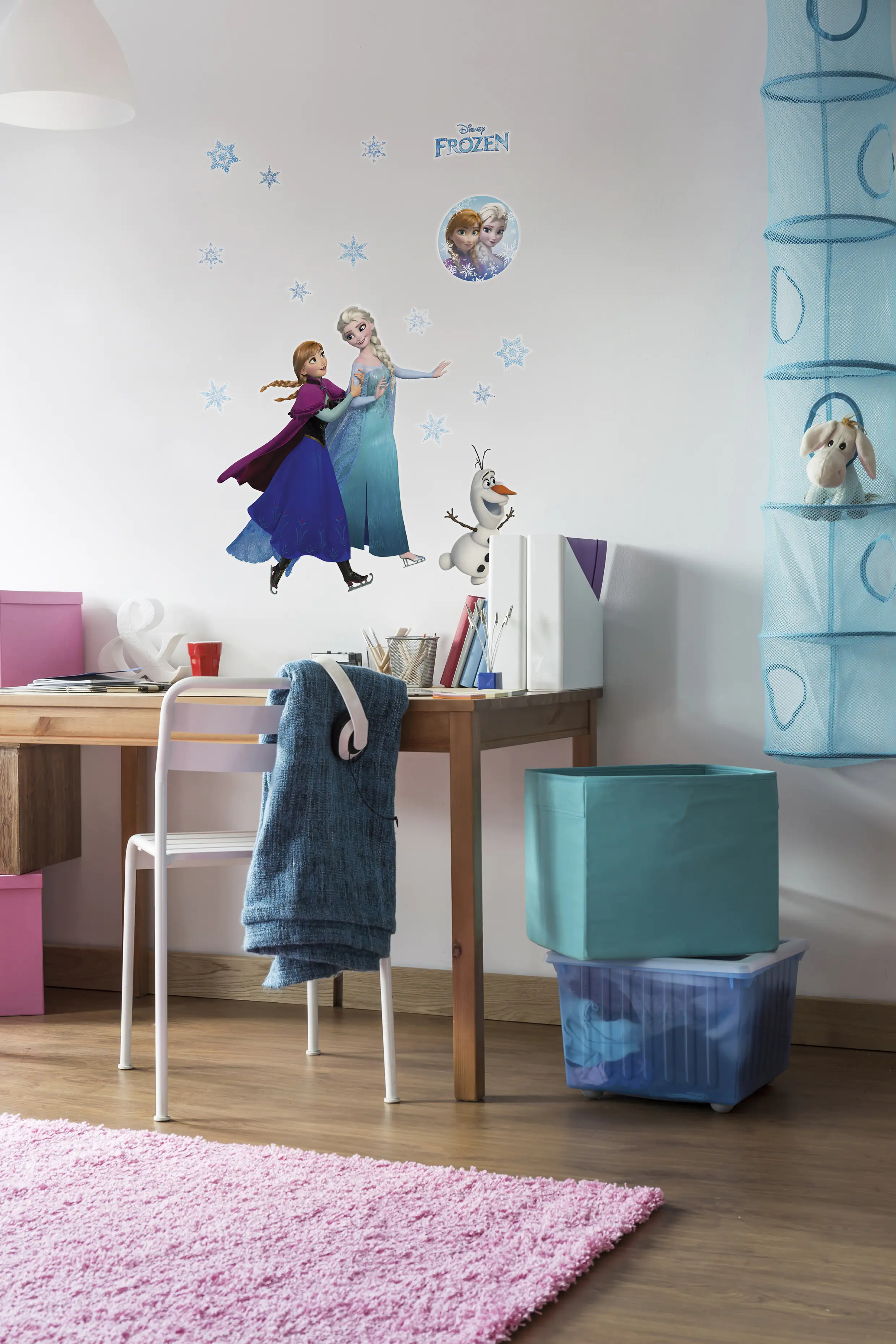 4036834640484_2573973 Komar Decosticker Elsa 50 x 70 cm