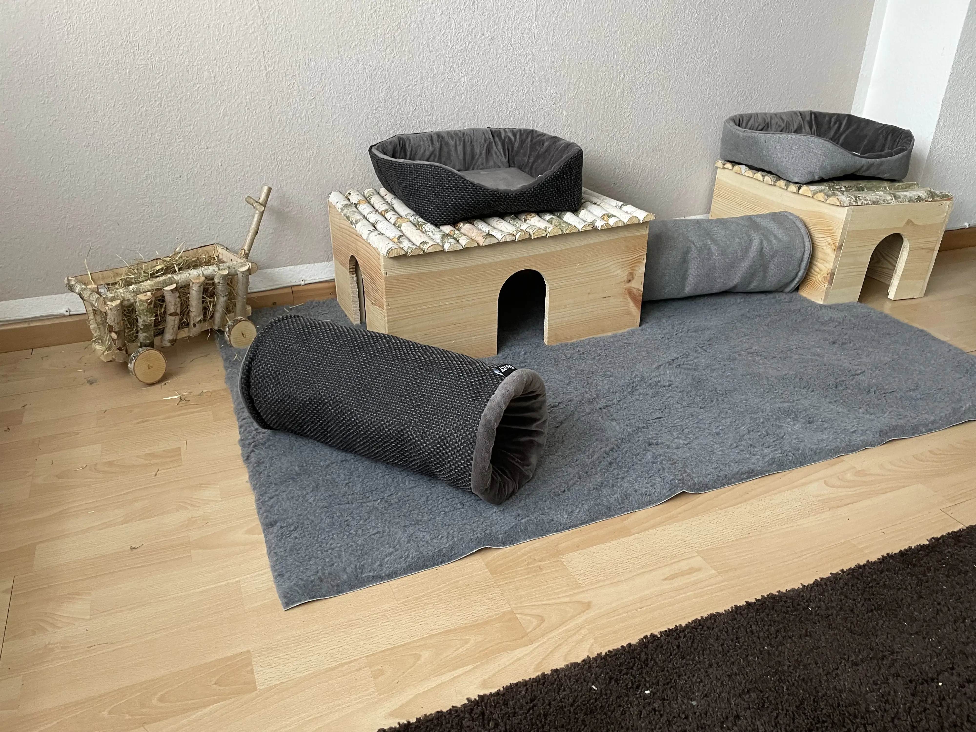 Ollesch Nagerbett Bijou 35 x 35 x 12 cm grau