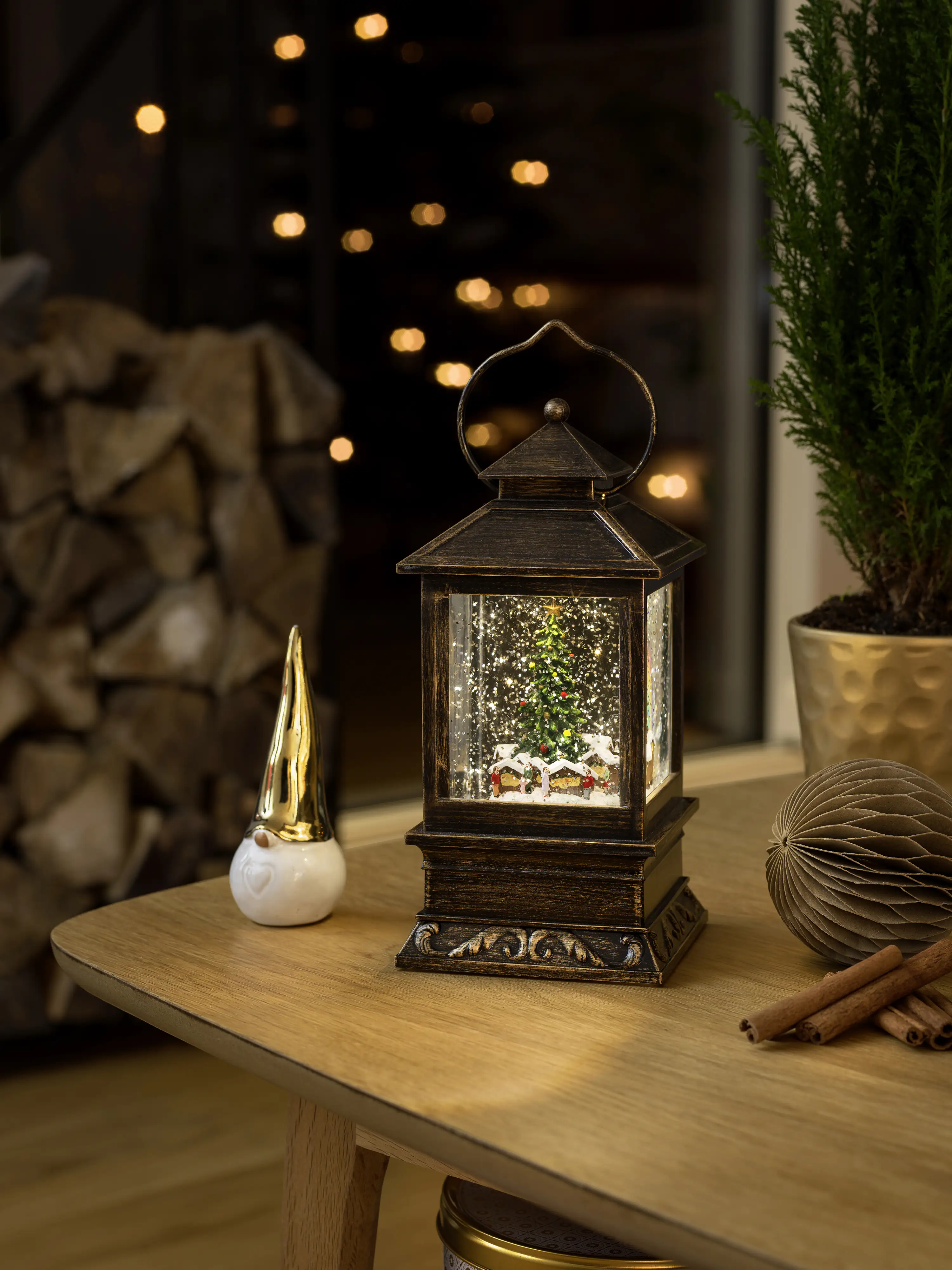 7318304356000_2941339 Konstsmide Schneelaterne Weihnachtsmarkt Höhe: 22 cm