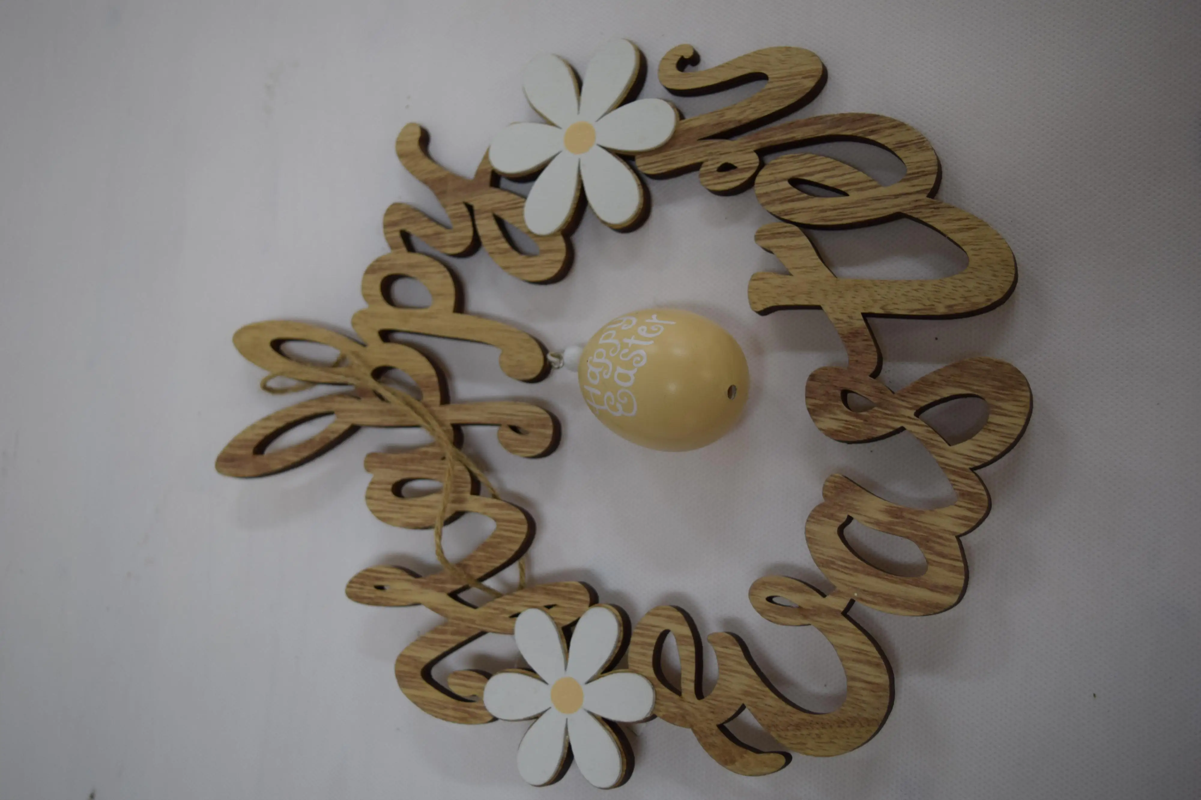 TrendLine Deko Aufhänger Happy Easter Holz 24 x 28 cm natur weiß