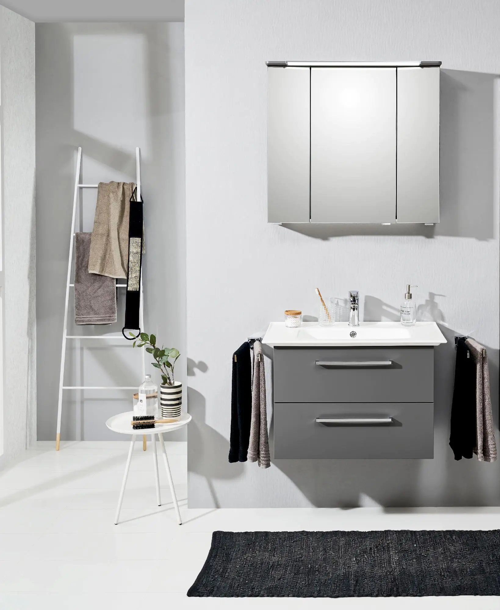 Pelipal Badmöbel-Set Pineo Quarzgrau Matt mit Keramik-Waschtisch + 3D-Spiegelschrank 80 cm