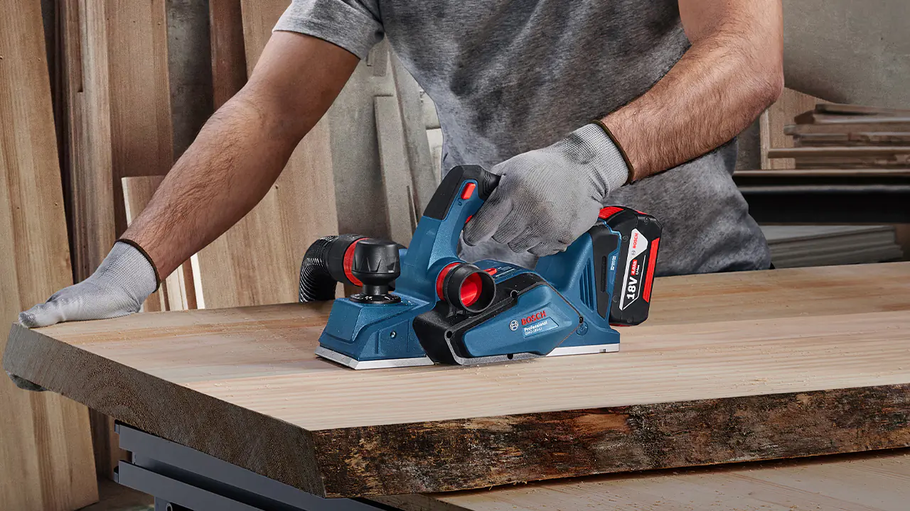 Bosch Professional Akku-Hobel GHO 18V-26
