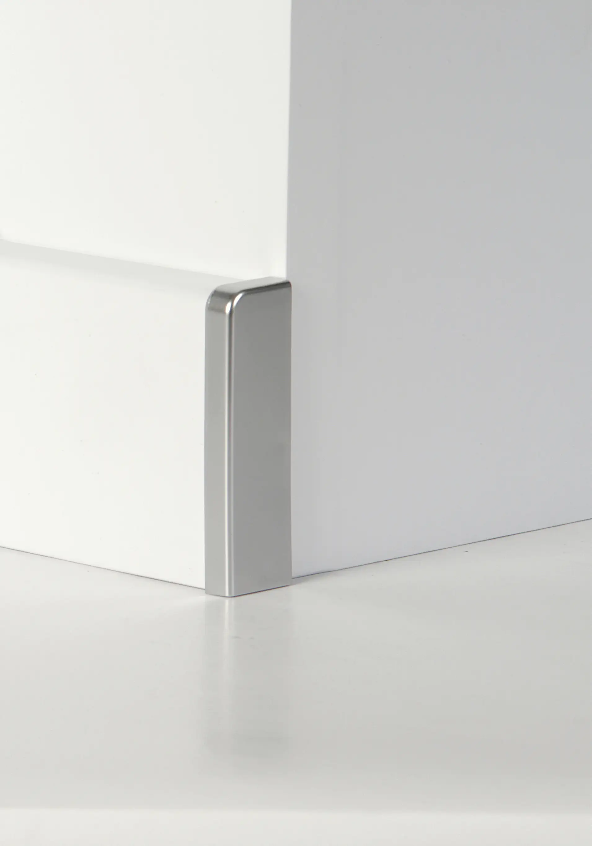Classen Endkappen für FUXX-Laminatleiste foliert 65 x 18 mm Fliese silber 