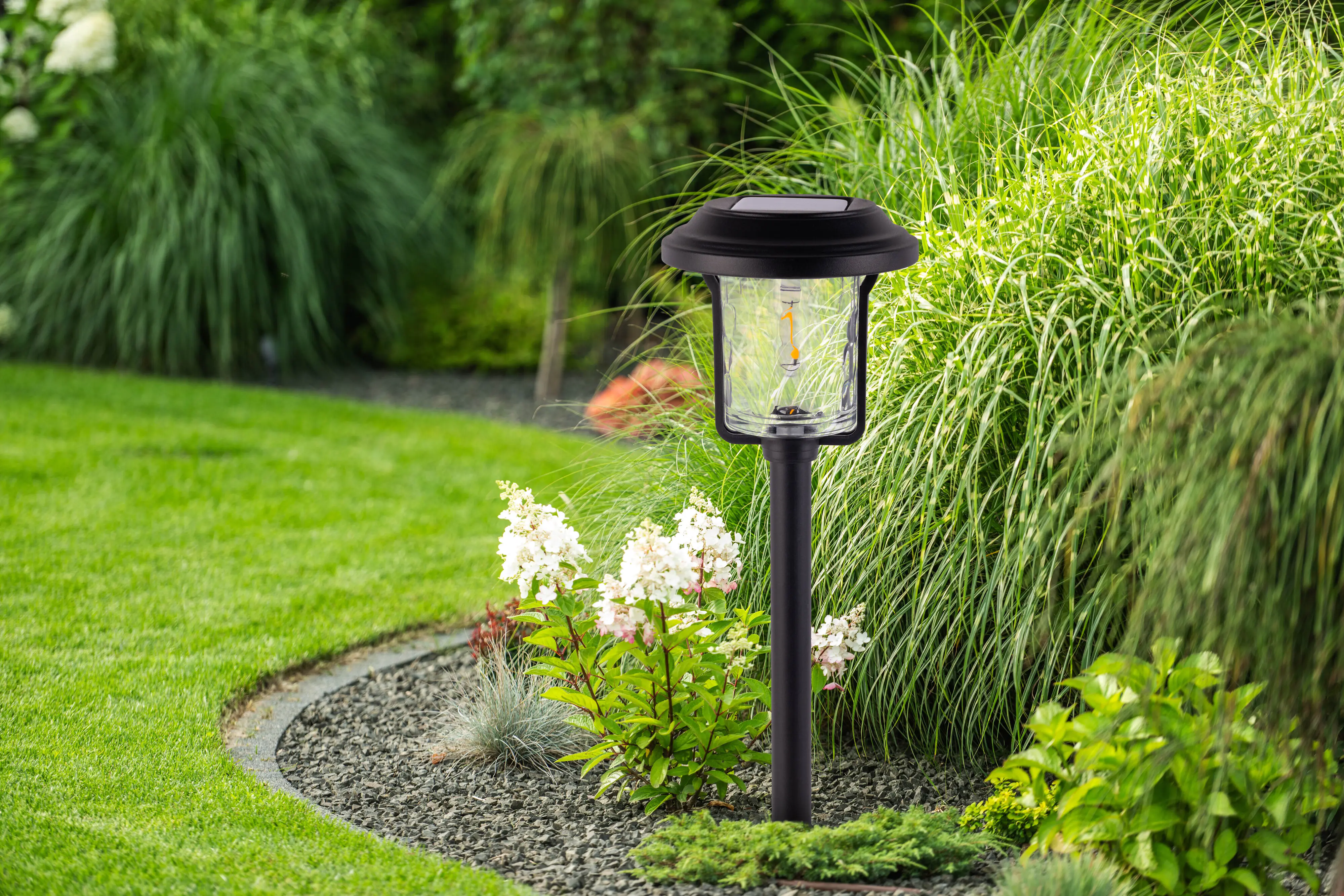 Light & More LED Solarleuchte mit Dämmerungssensor schwarz Light & More LED Solarleuchte mit Dämmerungssensor schwarz