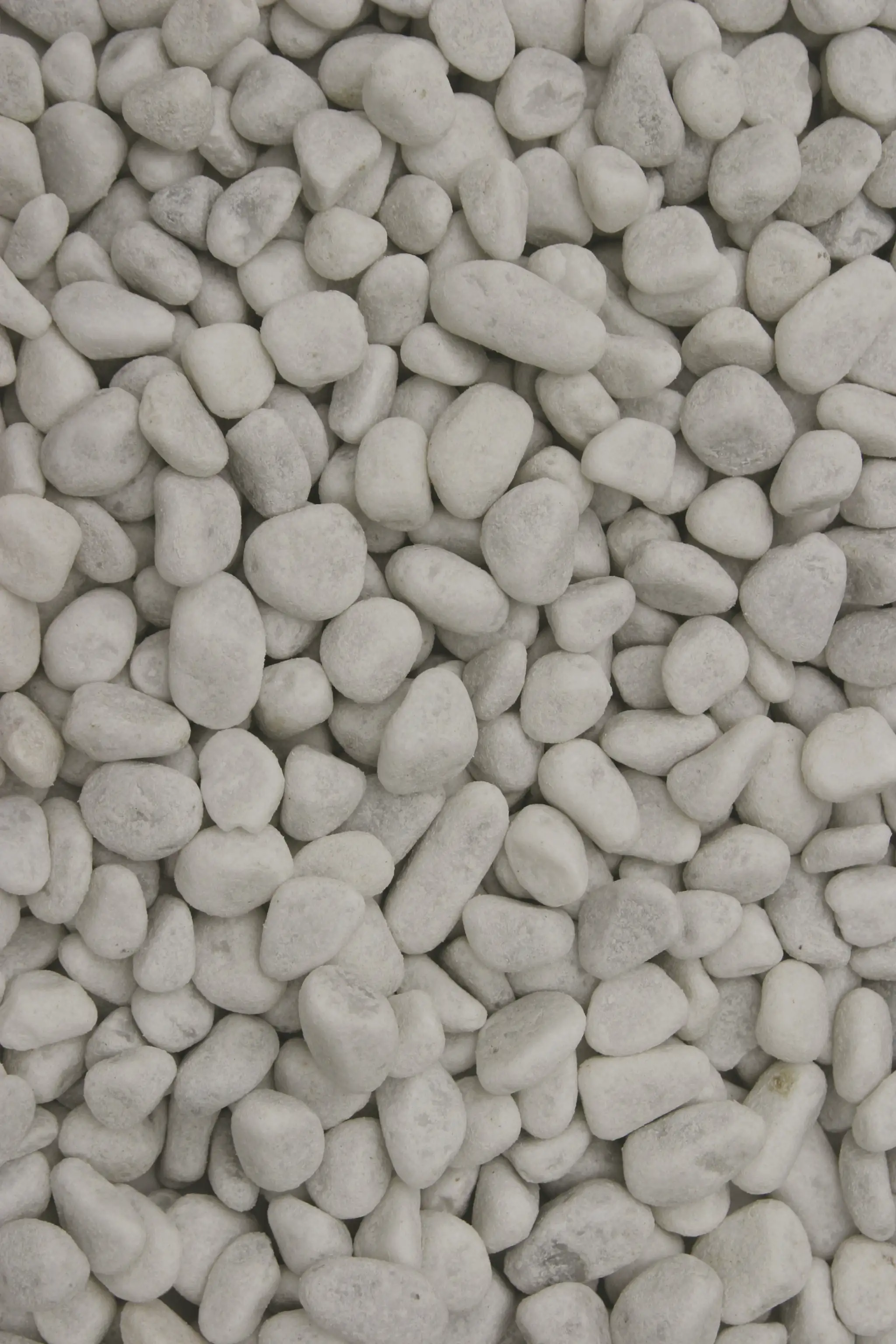 Kies Bianco Carrara 15 - 25 mm weiß 25 kg Kies Bianco Carrara 15 - 25 mm weiß 25 kg