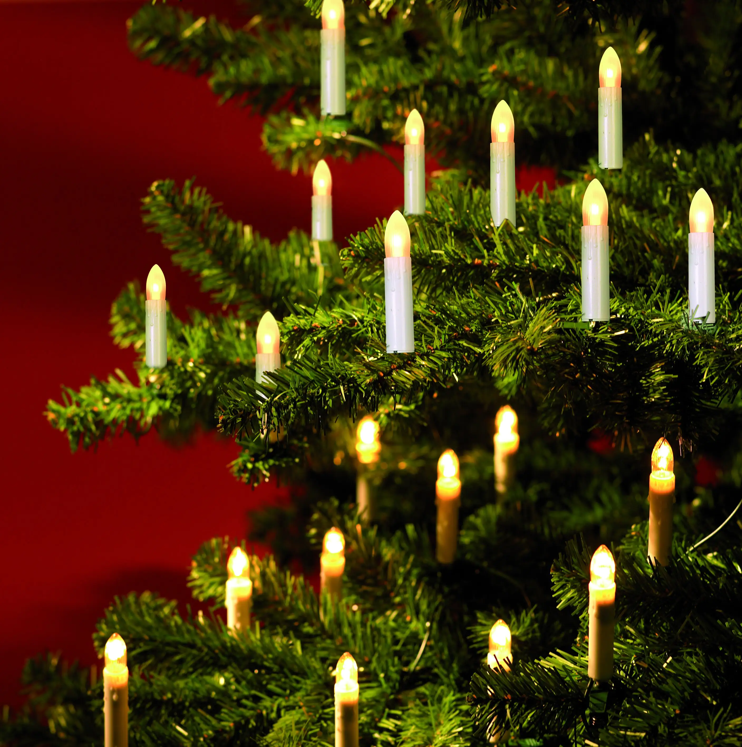 TrendLine LED-Kerzenlichterkette Innen 4,5 m warmweiß TrendLine LED-Kerzenlichterkette Innen 4,5 m warmweiß