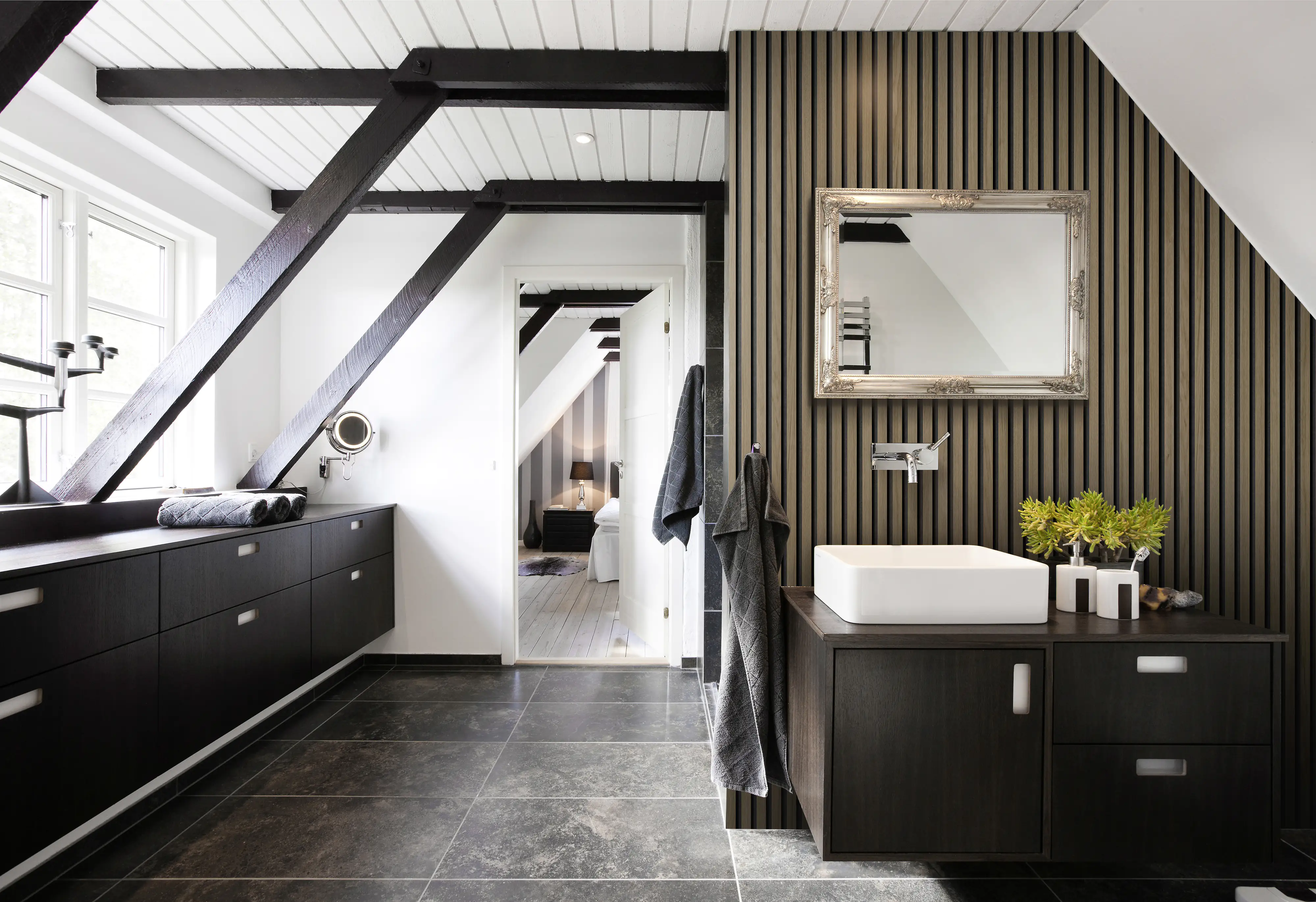 Grosfillex Wandpaneel Kunststoff LINIO 260 x 37,5 cm 8 mm Walnut 3 Stück