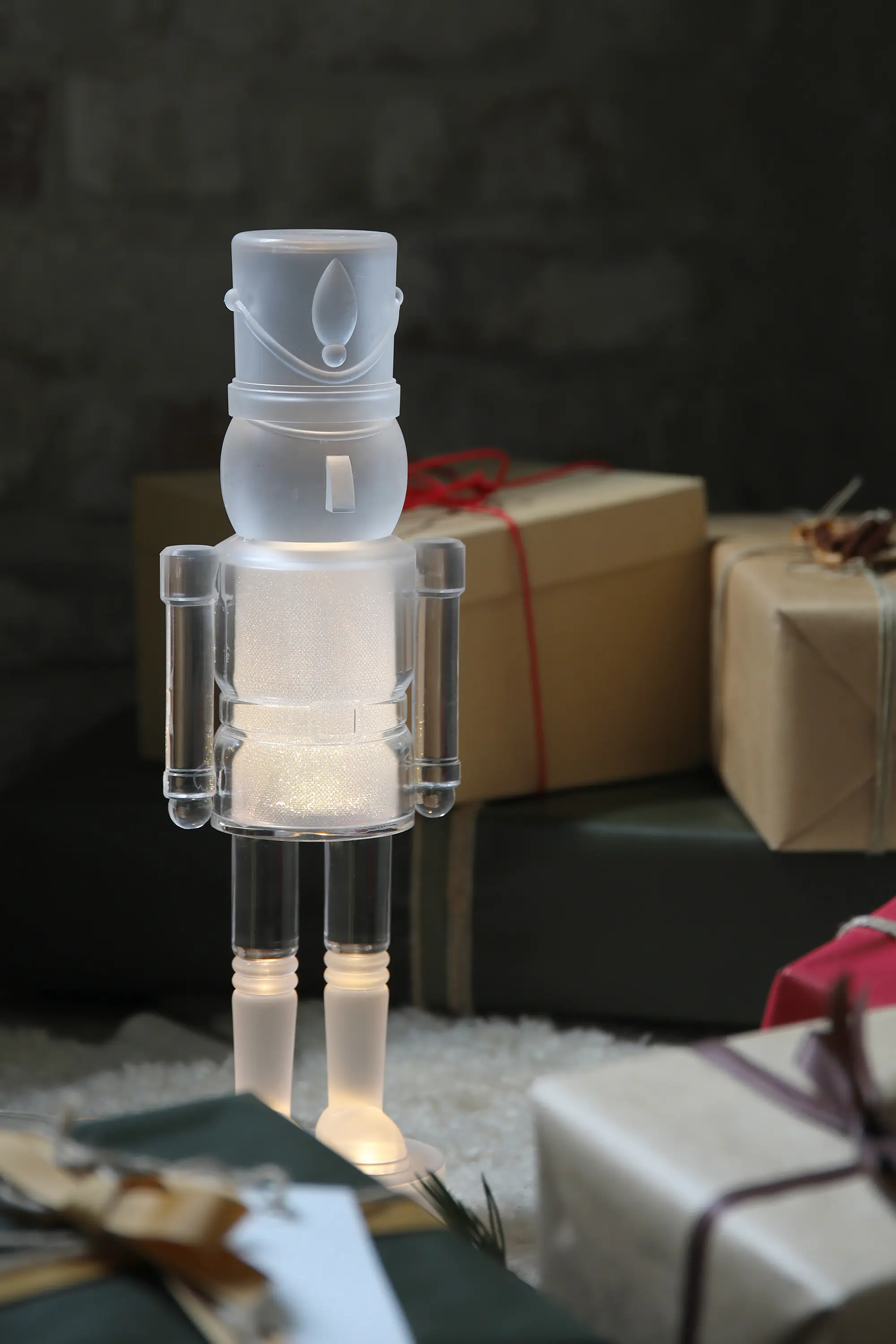 Markslöjd LED Nussknacker Douglas batteriebetrieben 37 x 11,5 cm transparent-gefrostet